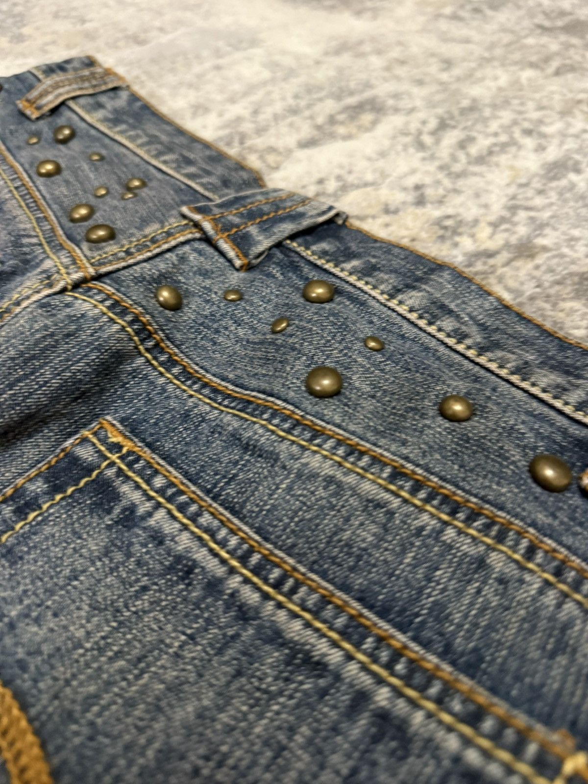Japanese Brand Amore puro Artisanal Studded Distressed Baggy Jeans Size US 32 / EU 48 - 19 Thumbnail
