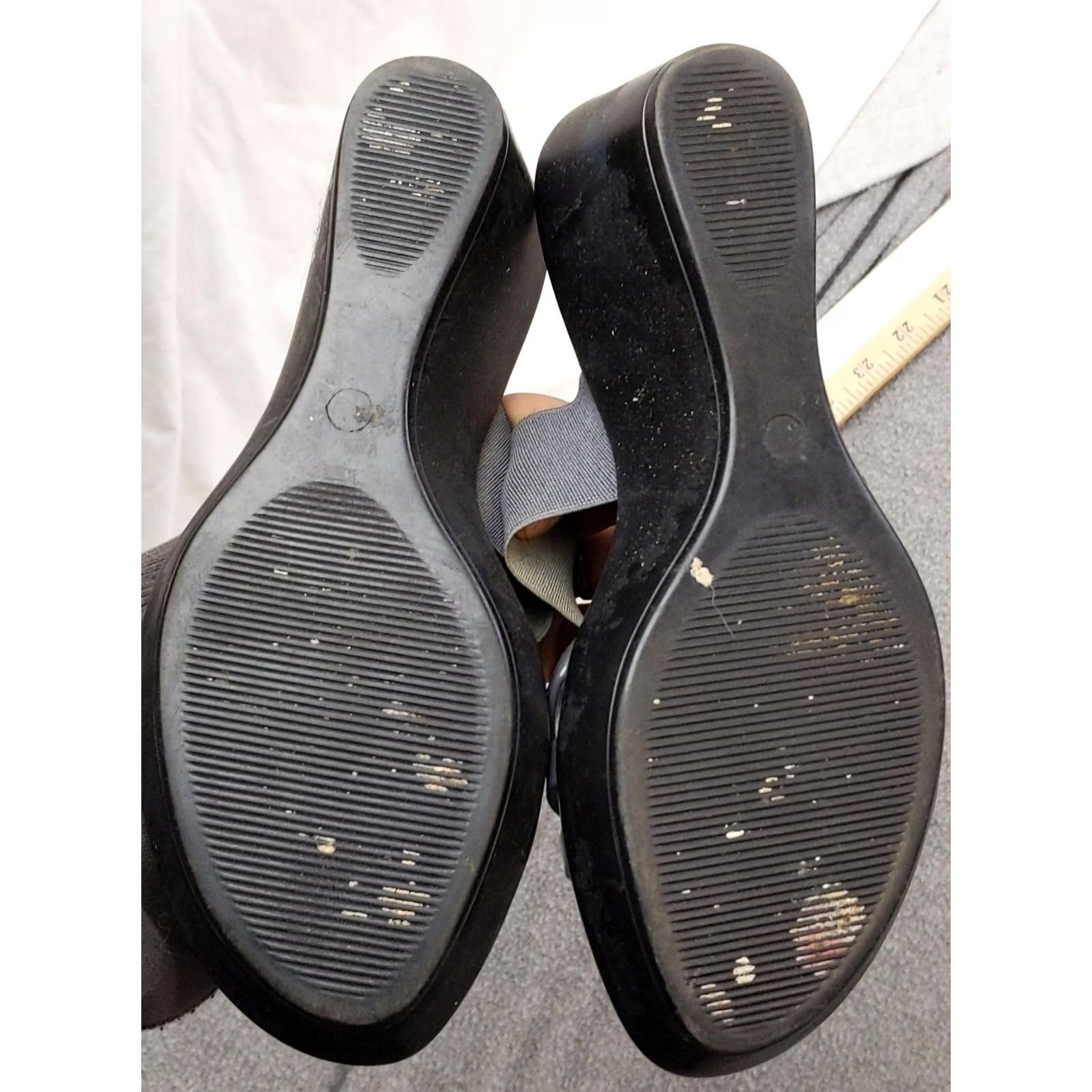 Vintage Tuscany by Easy Street Sandals Womens 6.5 Gray Stretch Wedge Rhinestone Slide Size US 7 / IT 37 - 4 Thumbnail