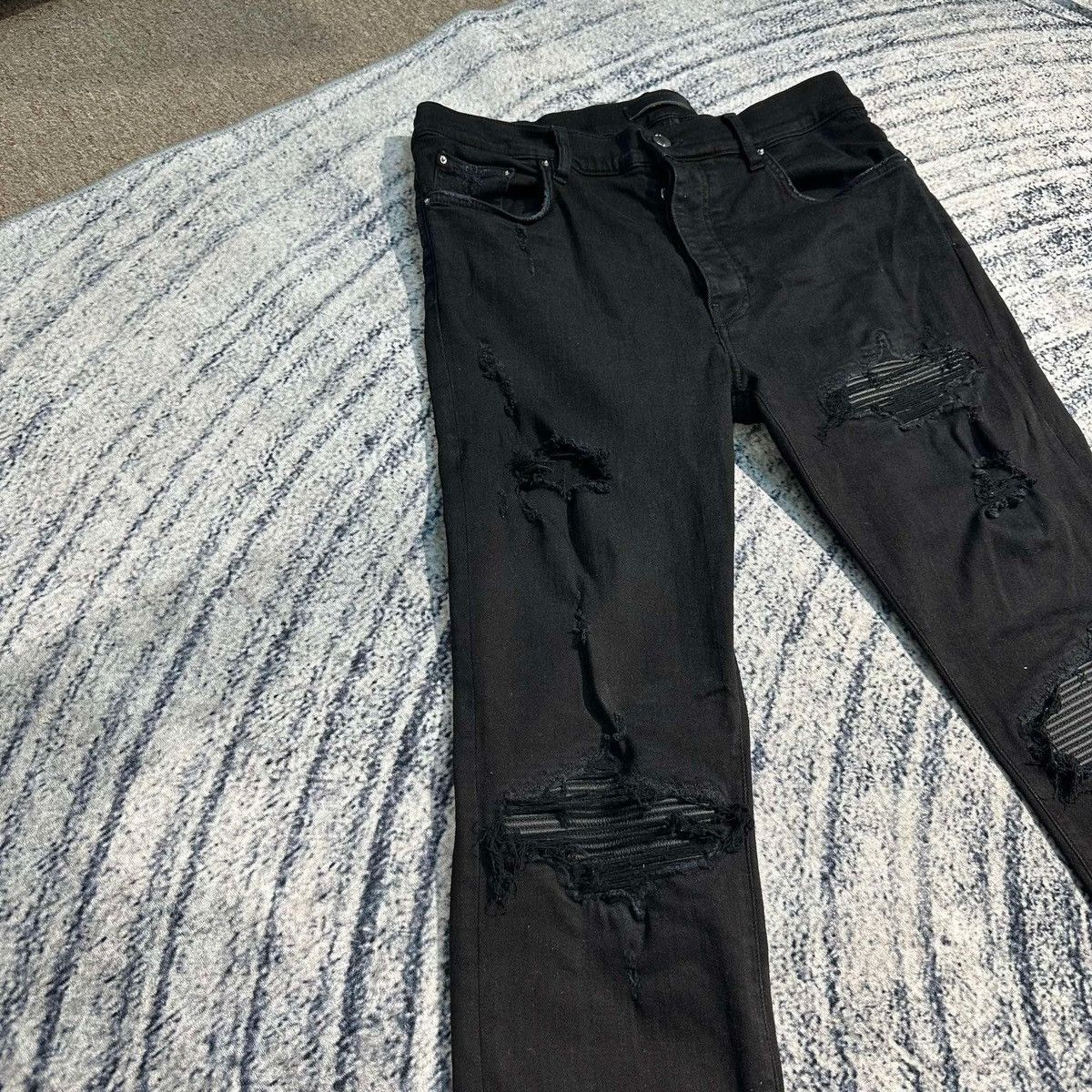 Amiri × Hypebeast AMIRI DESTROYED DENIM PANTS Size US 34 / EU 50 - 3 Thumbnail