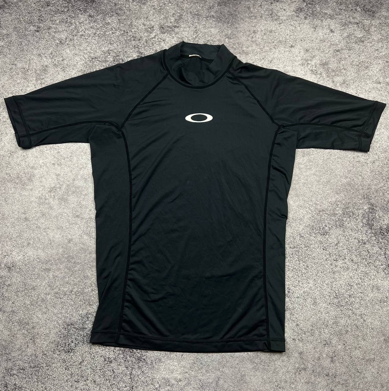 Oakley Vintage Oakley Thermo T-shirt Center Logo Size US M / EU 48-50 / 2 - 1 Thumbnail