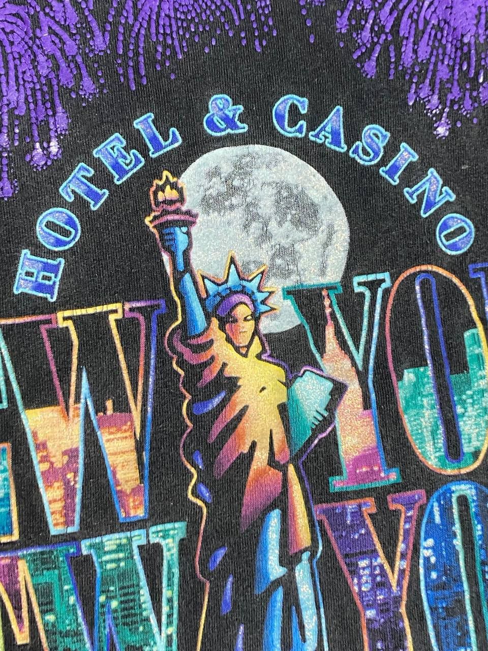 Vintage 90s New York New York Hotel & Casino Las Vegas T-Shirt sz XL Size US XL / EU 56 / 4 - 9 Thumbnail