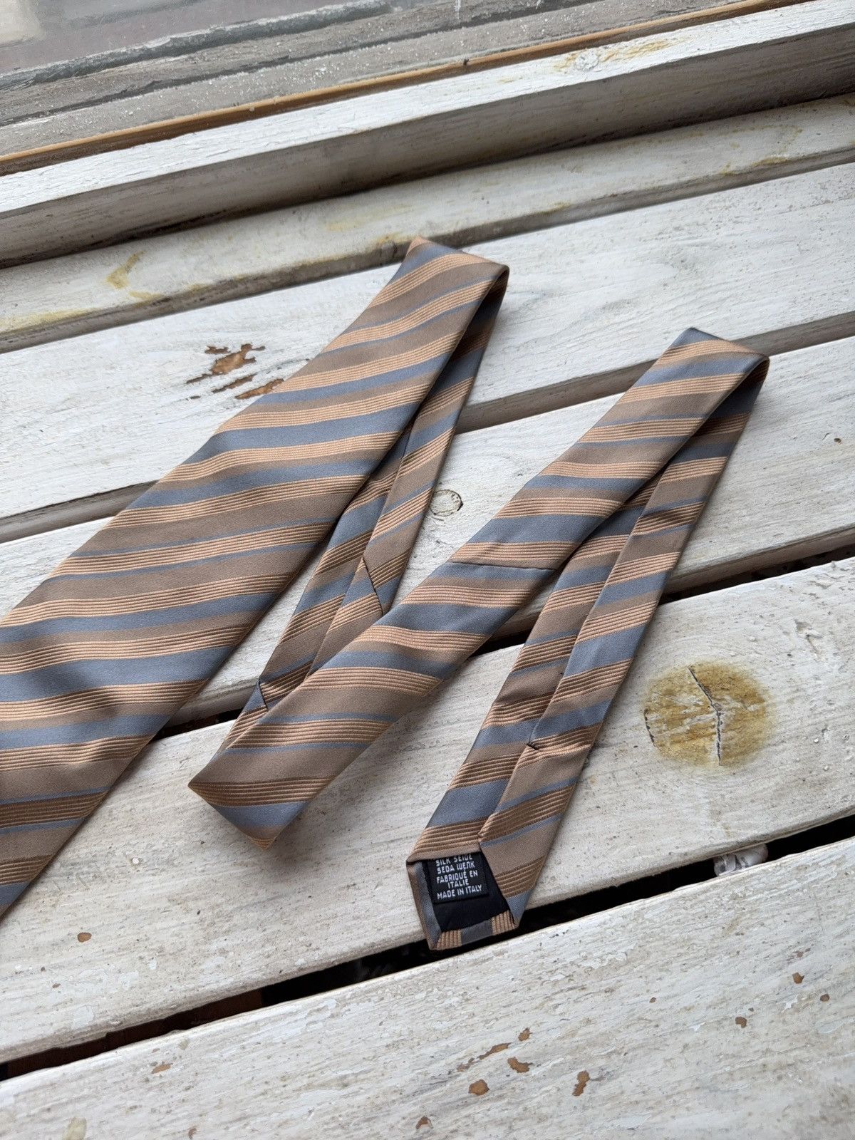 Designer × Hugo Boss Hugo Boss Made in Italy Silk Tie Brown Gray Stripe Size ONE SIZE - 3 Thumbnail