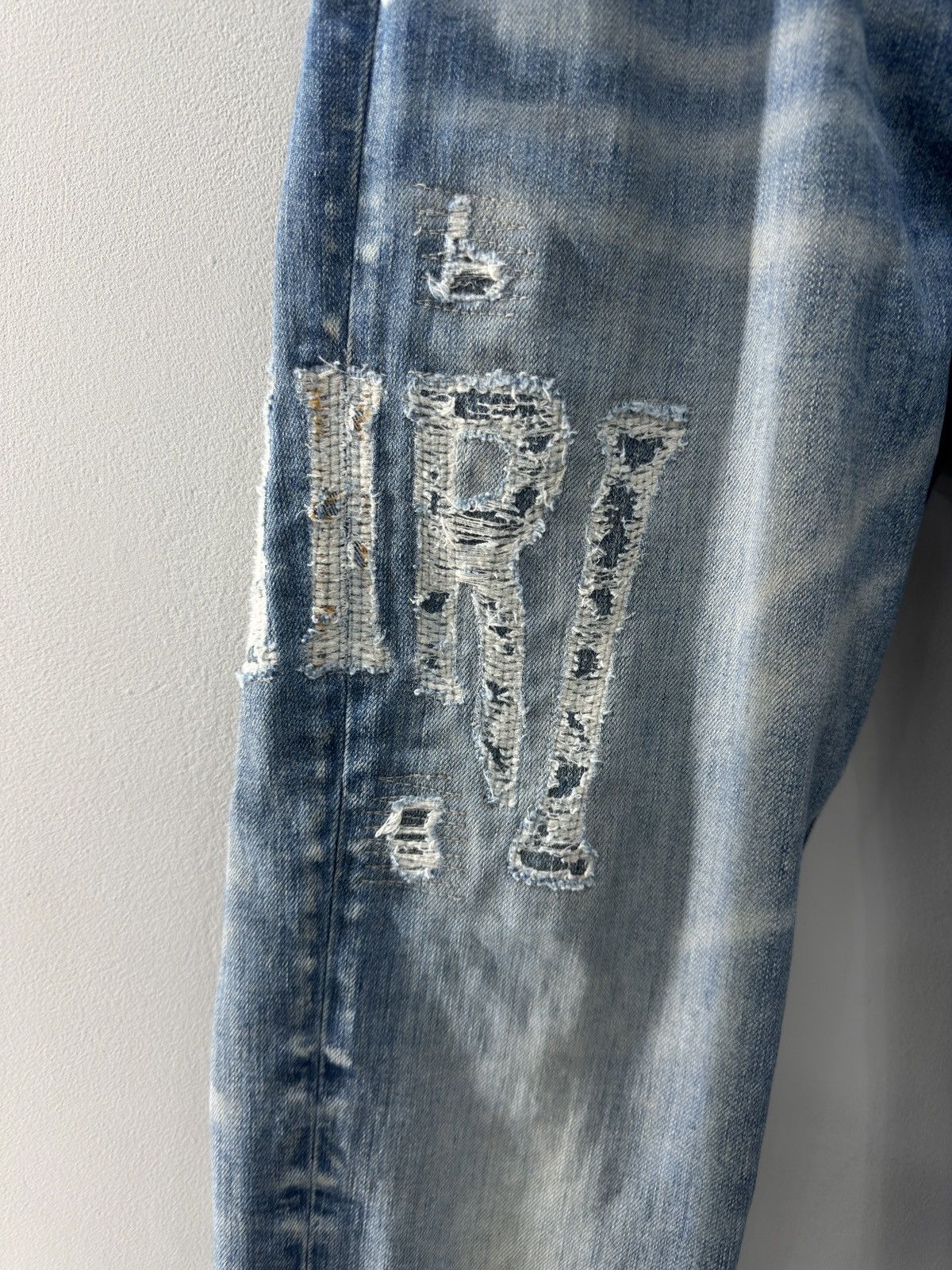 Amiri Amiri Blue Applique Logo Jeans Size US 33 - 2 Thumbnail