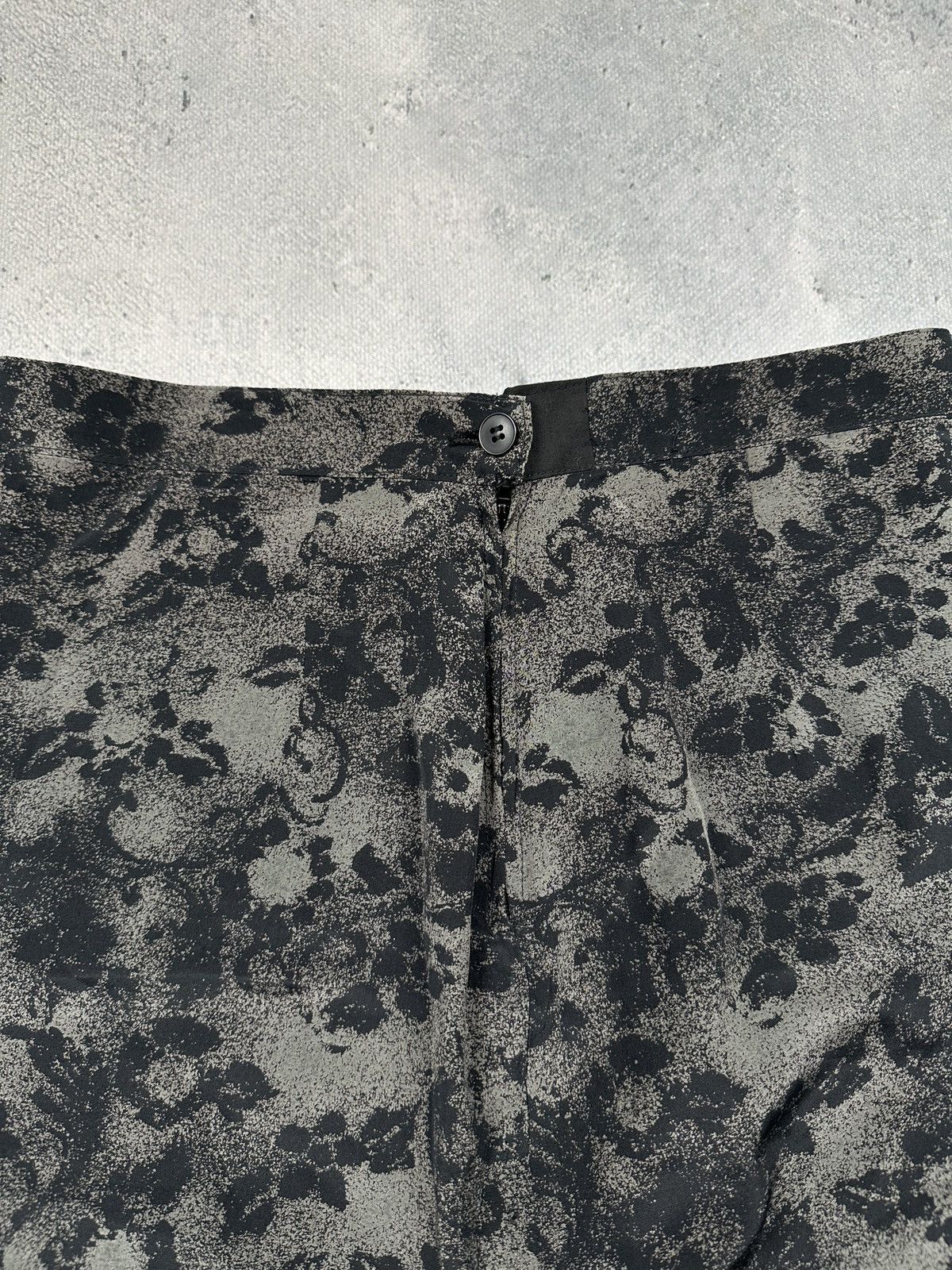 Vintage Mariella Burani Silk Pencil Skirt Abstract Floral Jacquard Size 32" / US 10 / IT 46 - 8 Thumbnail