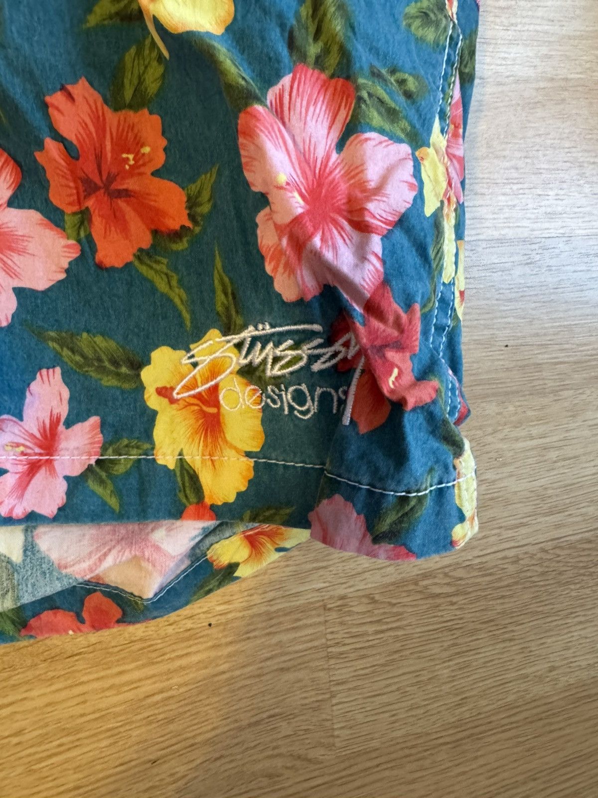 Stussy × Vintage Vintage Stussy Design Floral board shorts sz 34 Size US 34 / EU 50 - 2 Thumbnail