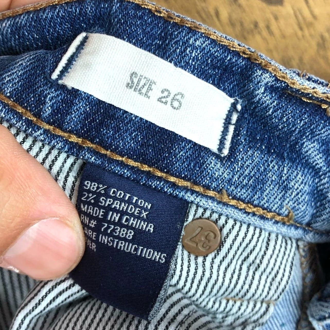 Madewell Madewell Jeans Blue Distressed Stretch Boyjean 26 Women's Regular Denim Mid Rise 28in Inseam 5-Pocket Size 26 Size 26" / US 2 / IT 38 - 5 Thumbnail