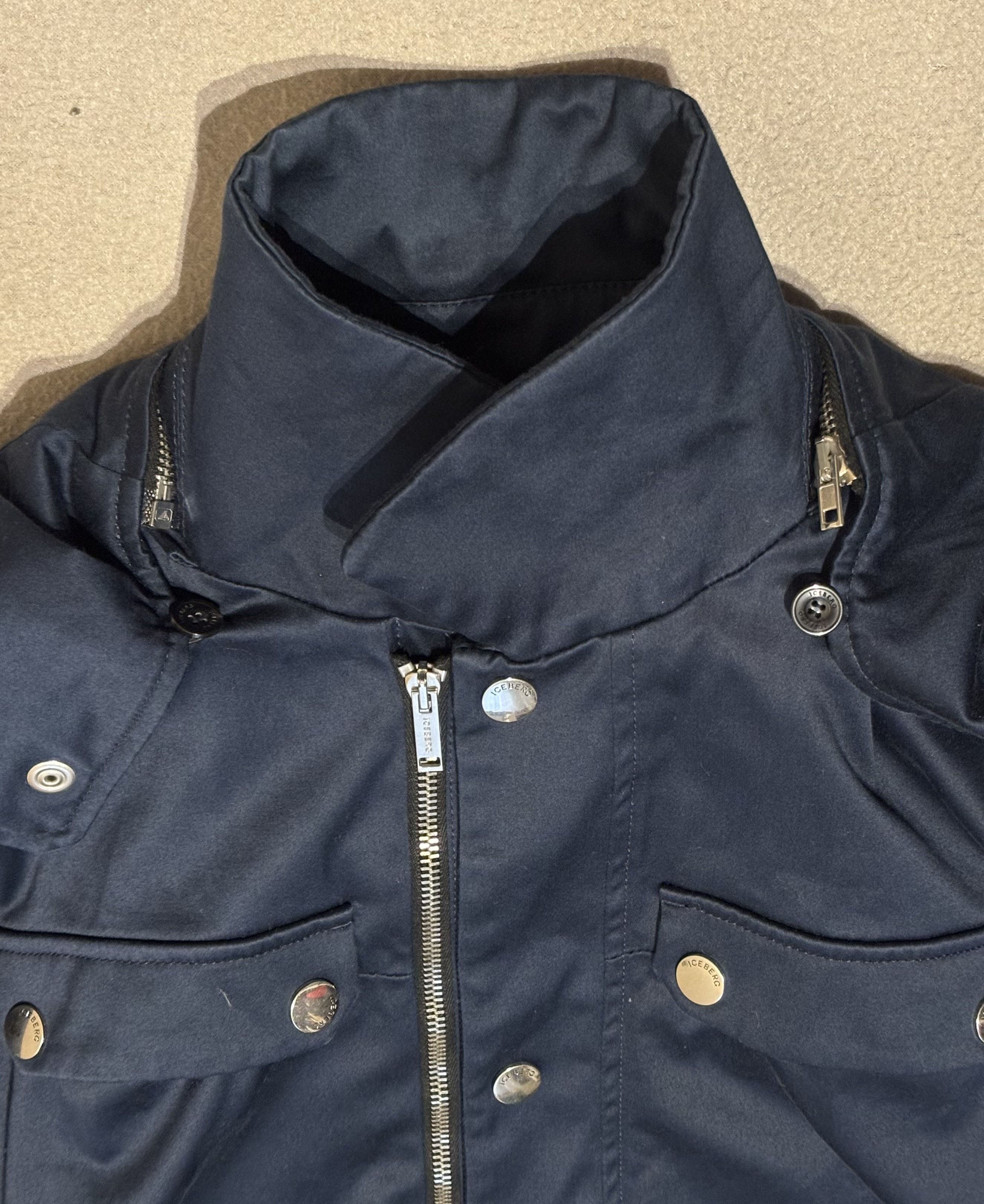 Iceberg Iceberg jacket size 50 Size US M / EU 48-50 / 2 - 7 Thumbnail