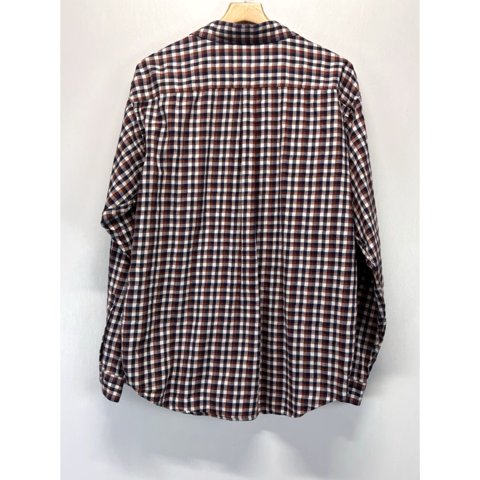 Patagonia Patagonia Organic Cotton Button-Down Flannel Shirt Sz X-Large Mens Plaid Navy Size US XL / EU 56 / 4 - 2 Thumbnail