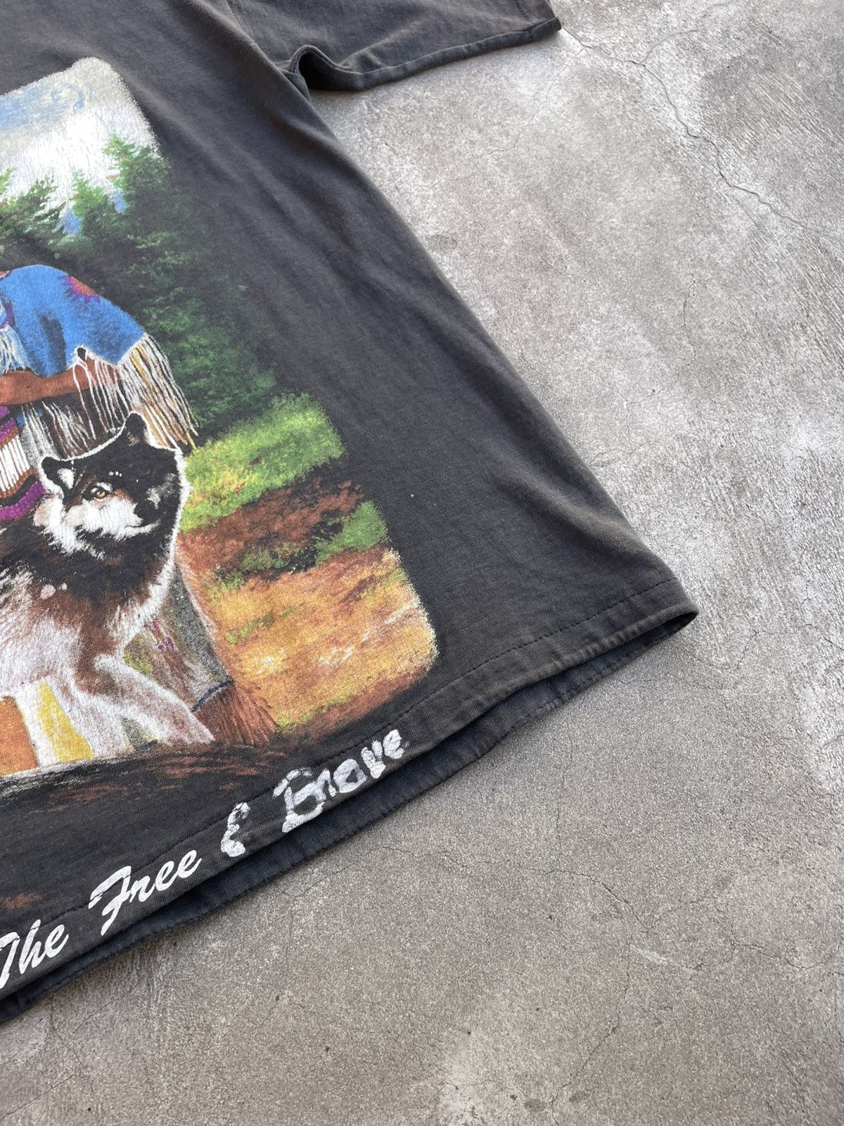 Vintage Ancient 1980s Single Stitched T-Shirt, Sunfade Size US L / EU 52-54 / 3 - 13 Thumbnail