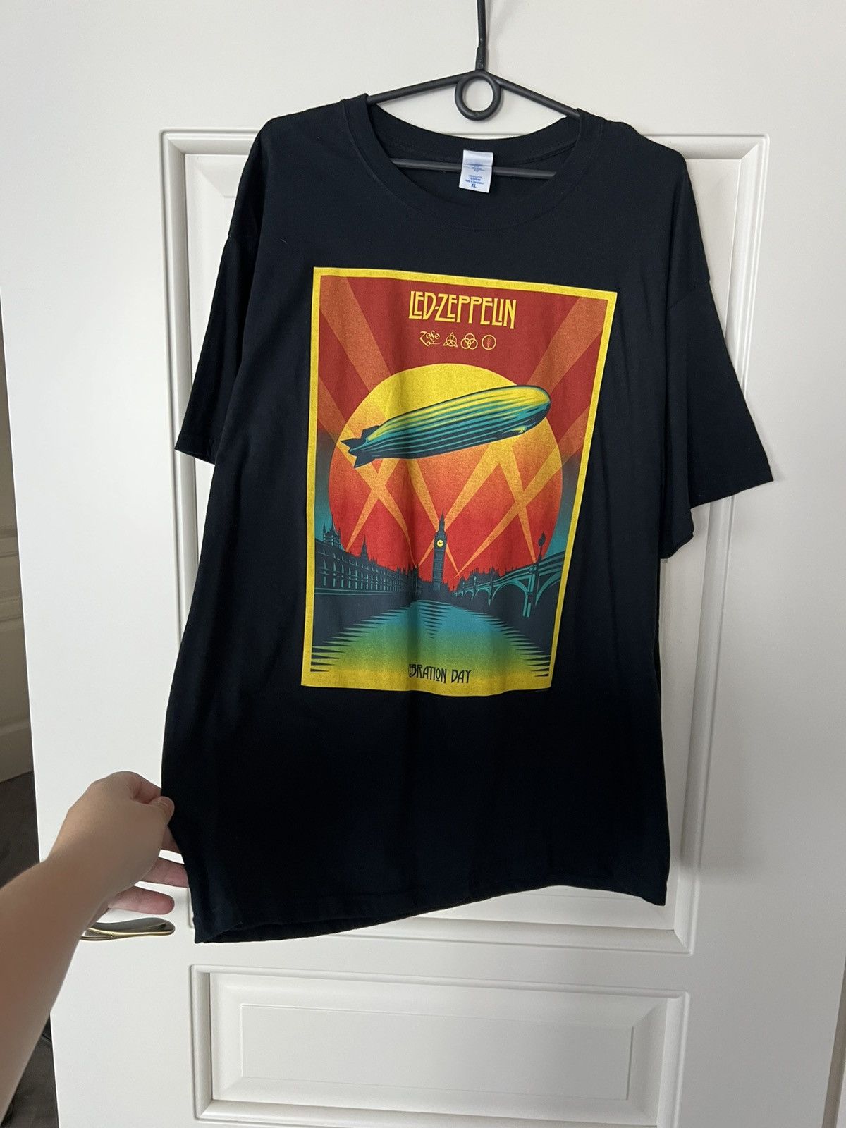 Band Tees Vintage Led Zeppelin Band Tee Rock T-Shirt Size US XL / EU 56 / 4 - 2 Thumbnail