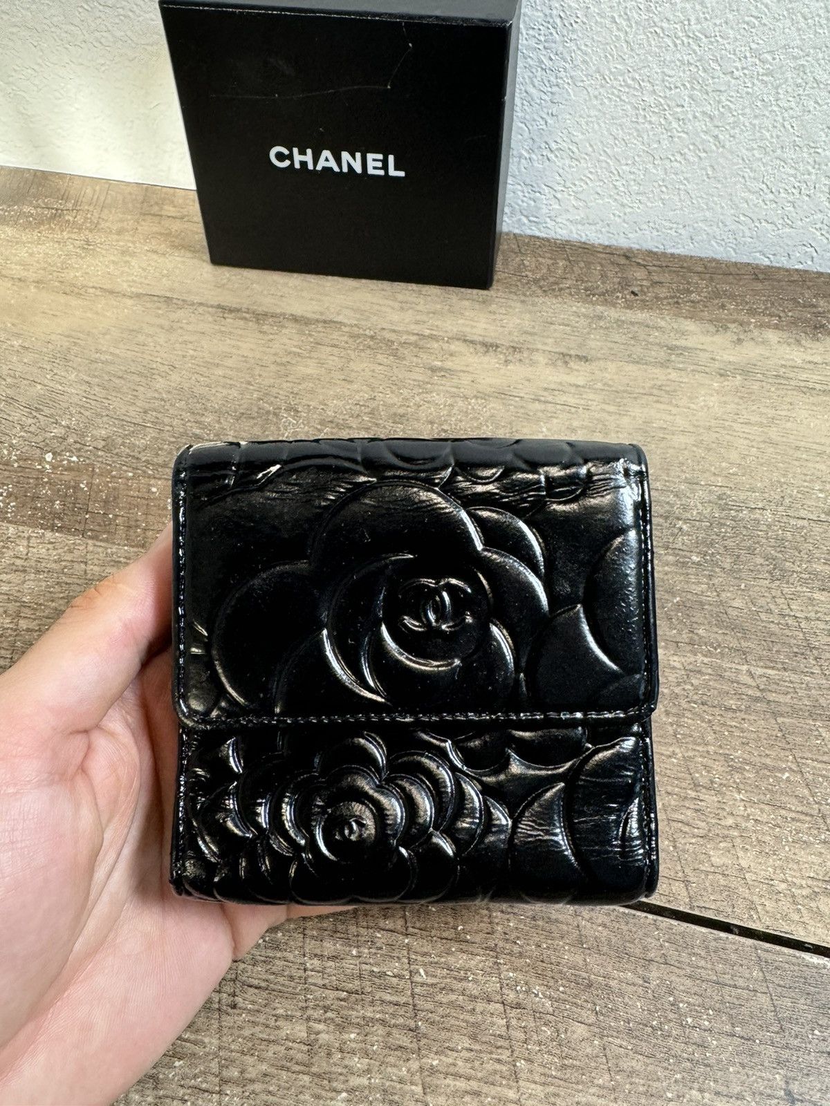 Chanel CHANEL Camellia Double Hook Bi Fold Wallet Lambskin Silver Size ONE SIZE - 8 Thumbnail