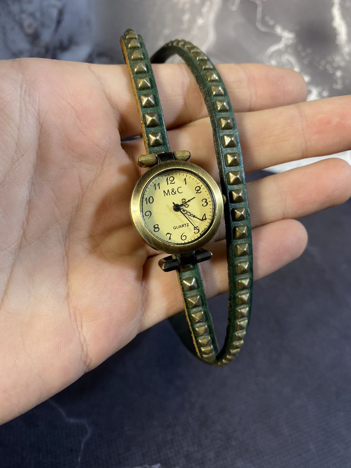 Jewelry × Vintage M&C Dual Wrap Studded Green Leather Watch Japanese Brand Size ONE SIZE - 9 Thumbnail