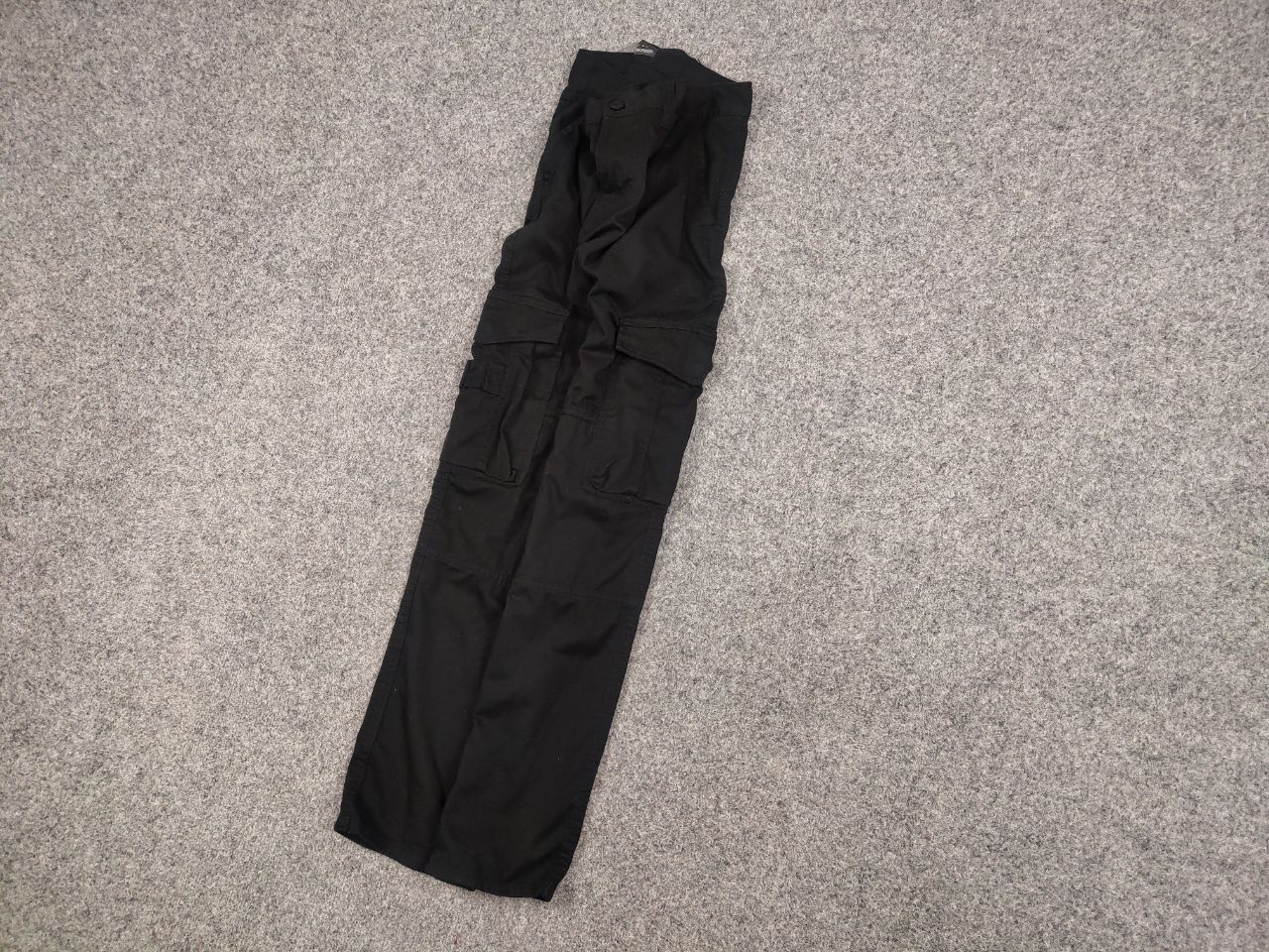 Japanese Brand Vintage Japanese Black Cargo Workwear Y2K Style Pants Size US 30 / EU 46 - 3 Thumbnail