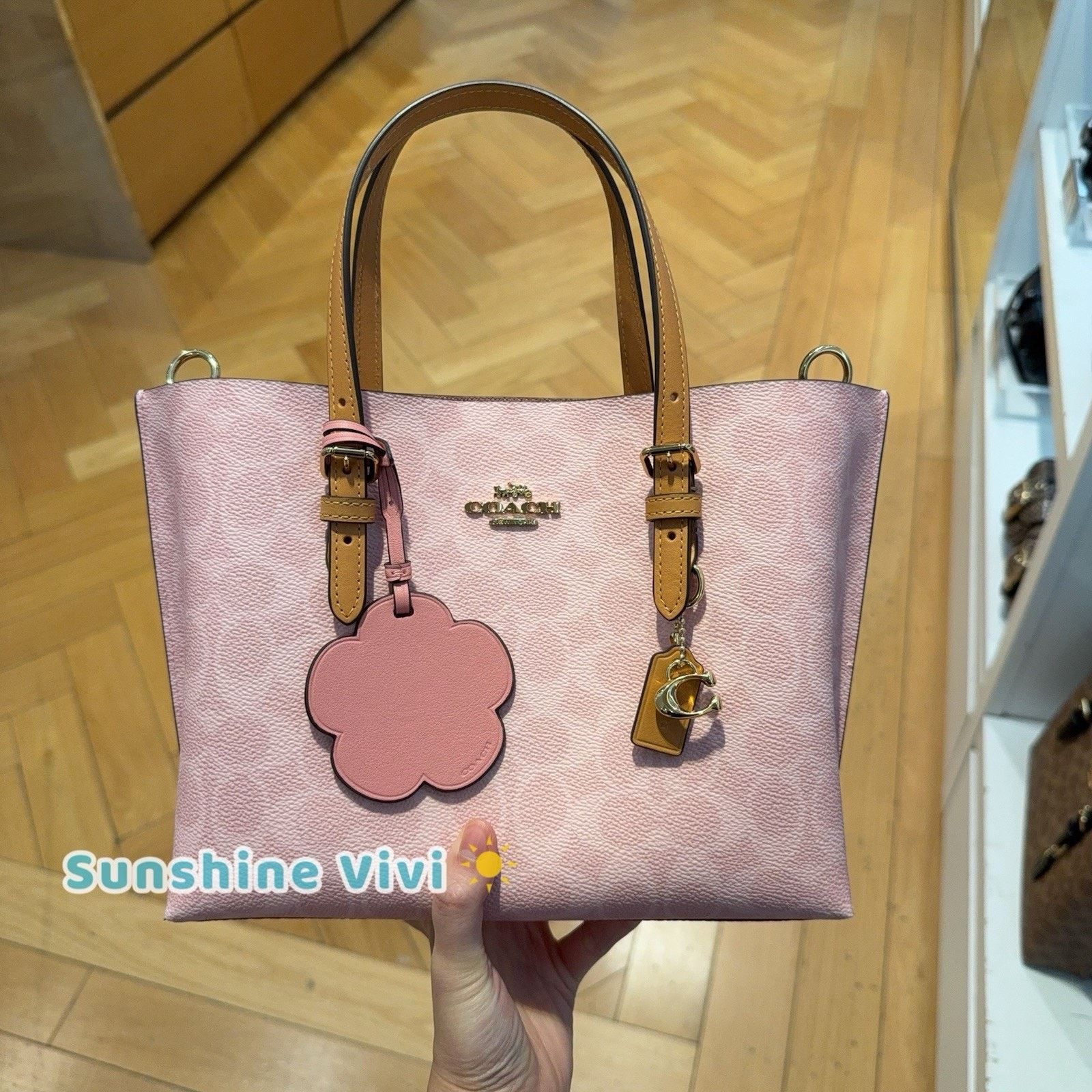 Coach NWT Coach Mollie Tote Bag 25 Charms CER24 Gold/Powder Pink Size ONE SIZE - 1 Thumbnail