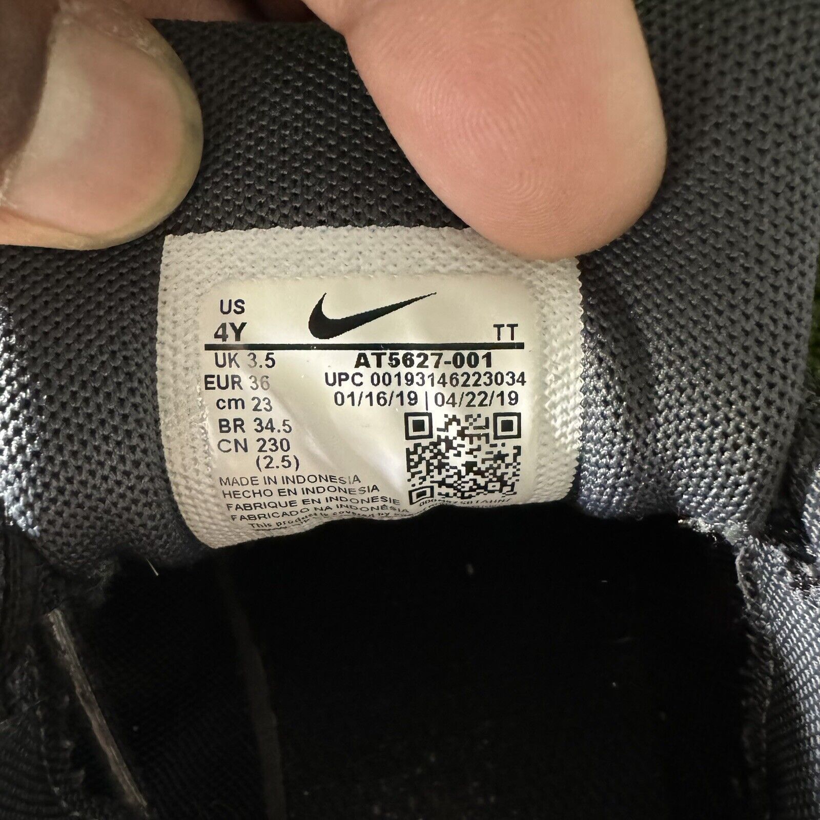 Nike Size 4 - Nike Air Max 200 Low Black - AT5627-001 Size US 4 / IT 34 - 6 Thumbnail