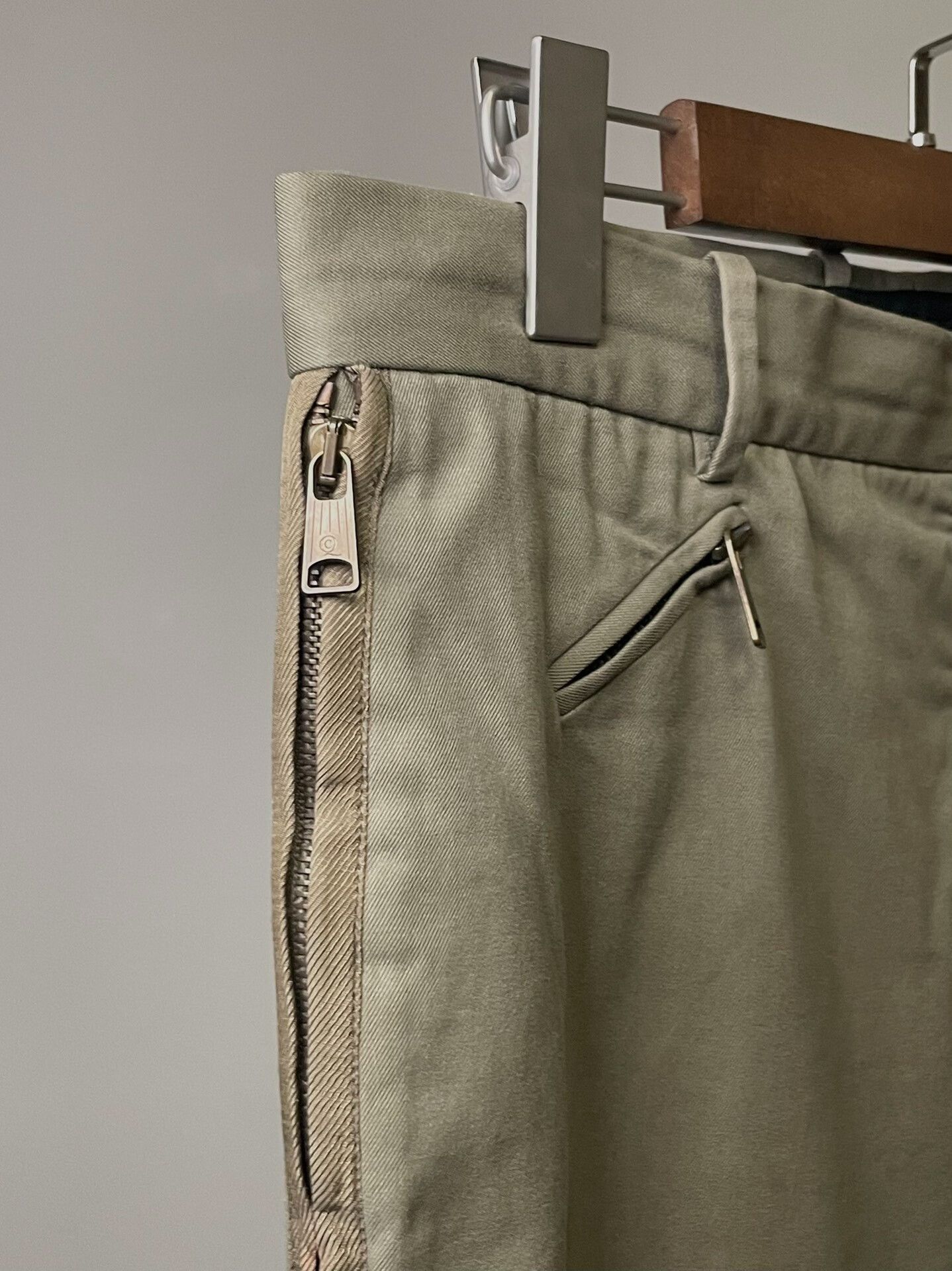 Alexander McQueen Alexander McQueen Side Zip Military Pants Size US 30 / EU 46 - 1 Thumbnail