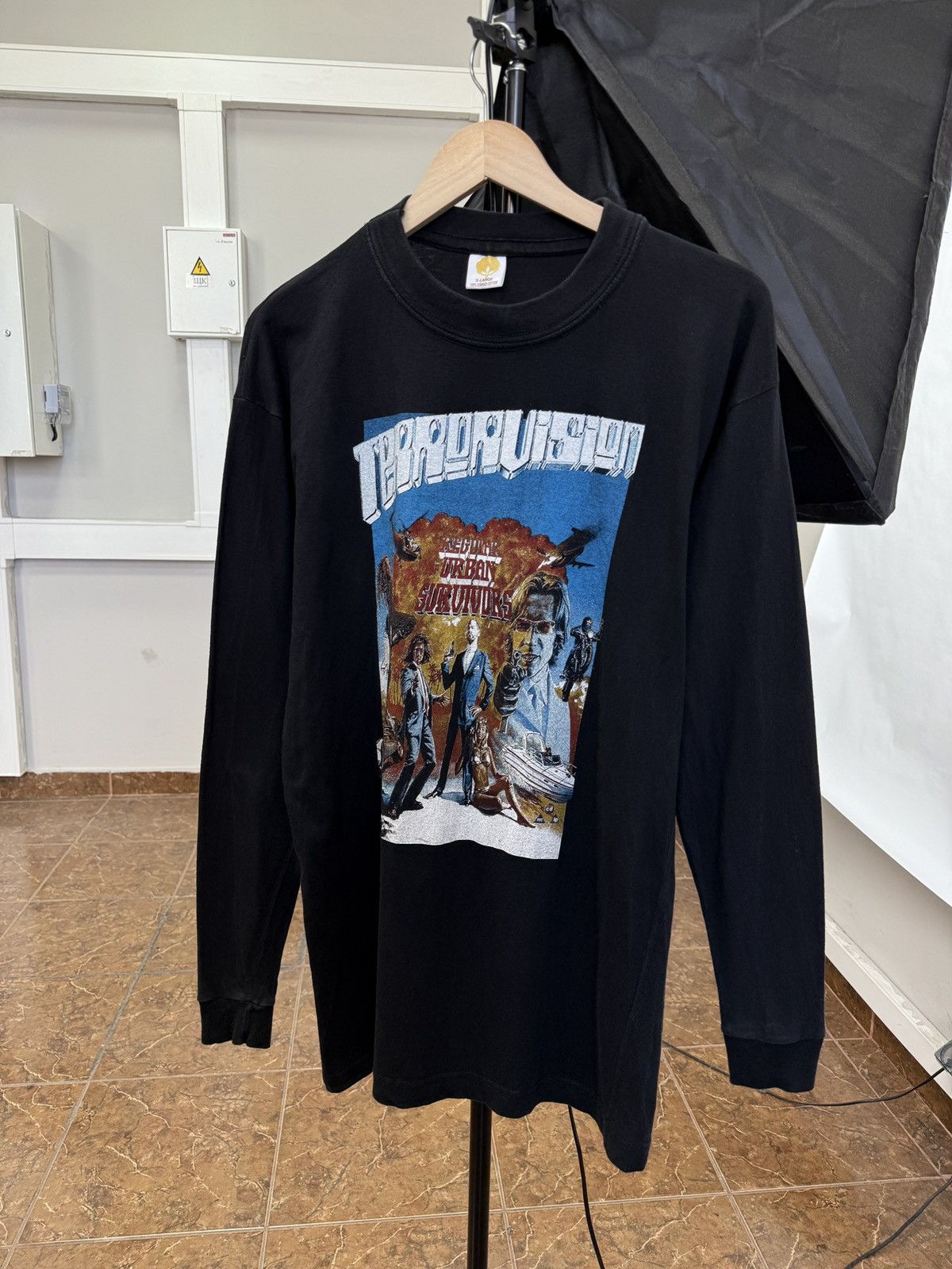 Band Tees 🇬🇧 Vintage 1996 Terrorvision Rock Band Long Sleeve Rare Retro Size US L / EU 52-54 / 3 - 1 Thumbnail