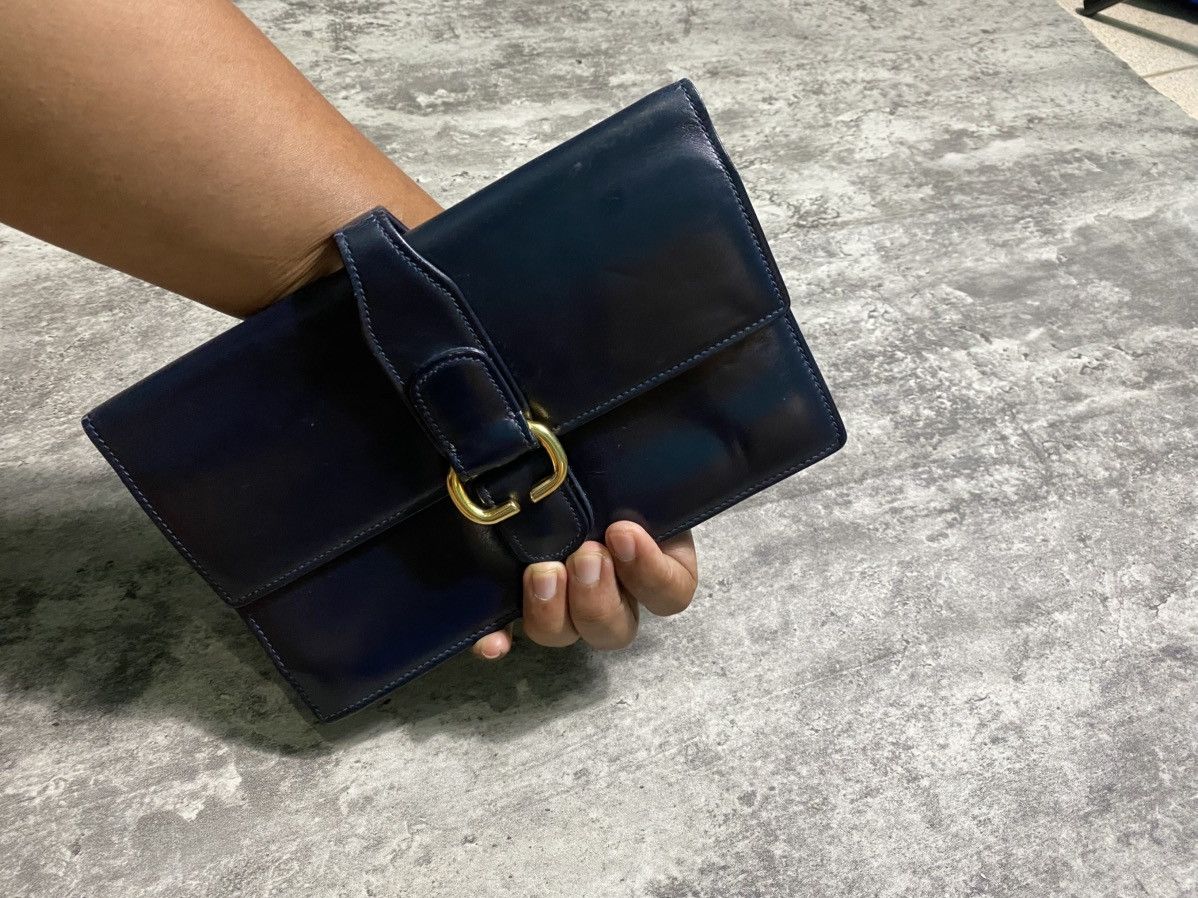 Gucci × Vintage Vintage Gucci 80's Clutch Bag Genuine Leather Size 26 - 2 Thumbnail