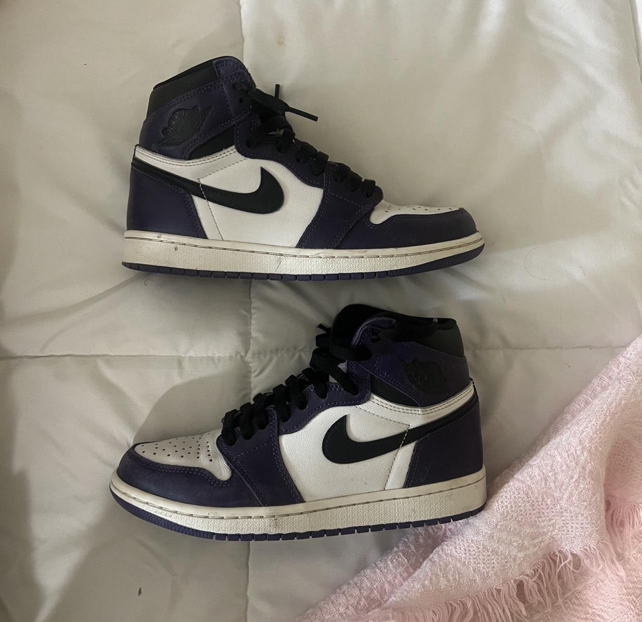 Jordan Brand Jordan 1 Court Purple Size US 7 / EU 40 - 1 Thumbnail