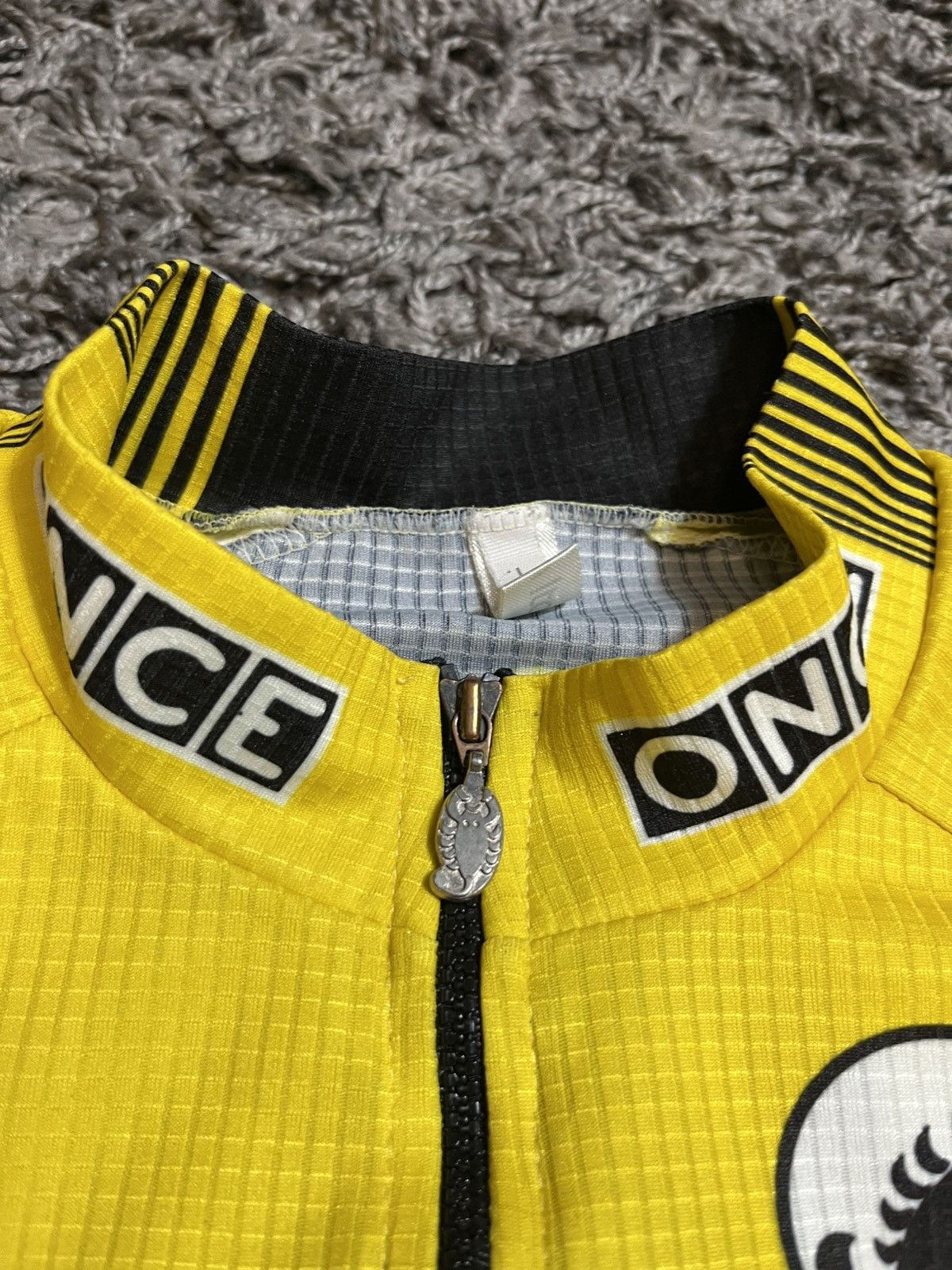 Vintage CASTELLI VINTAGE 1998 VELO JERSEY GIANT YELLOW CYCLING Size US L / EU 52-54 / 3 - 3 Thumbnail