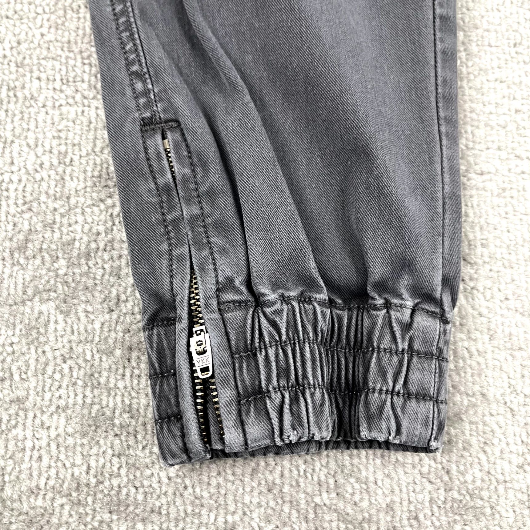 Spanx VINTAGE SPANX Pants Womens Medium Gray Stretch Twill Cargo Jogger 29" Zip Ankle Hiking Size 32" / US 10 / IT 46 - 7 Thumbnail