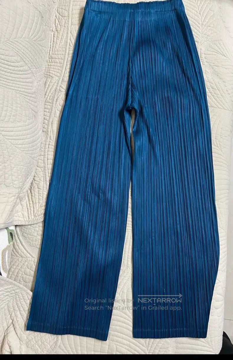 Issey Miyake Issey Miyake size:5 Blue Straight-Leg Pants Size 31" - 1 Thumbnail