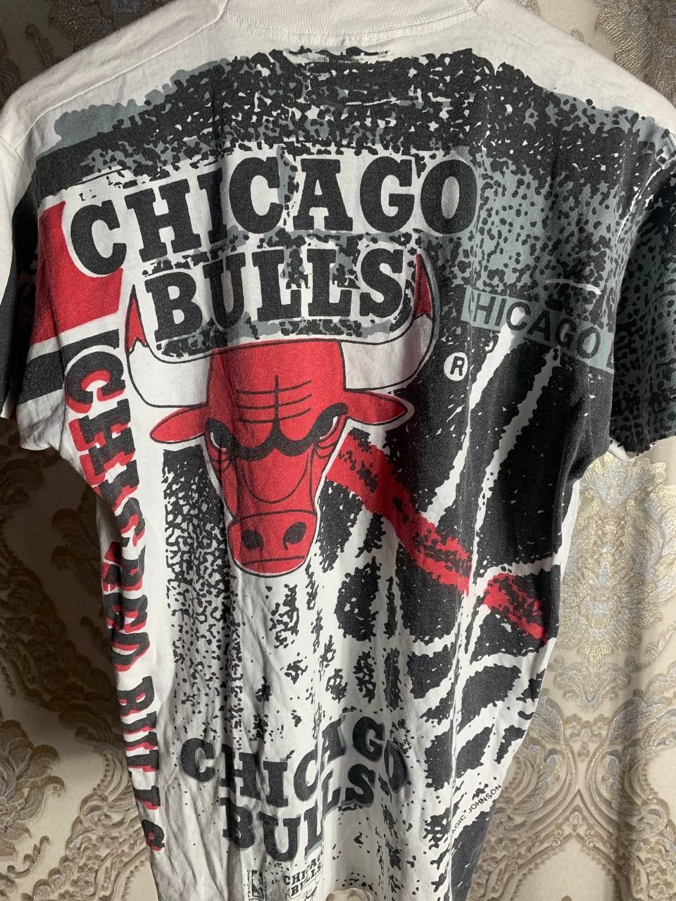 NBA × Vintage VERY RARE CHICAGO BULLS MADE IN USA T-SHIRT NBA Y2K 90s HYPE Size US M / EU 48-50 / 2 - 15 Thumbnail