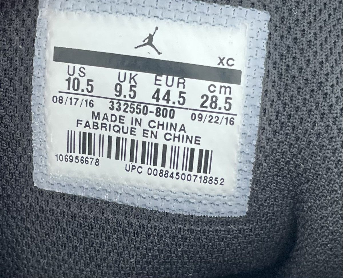 Jordan Brand Men Size 10.5 Air Jordan 1 Rare Air 'Max Orange' Shoes Size US 10.5 / EU 43-44 - 7 Thumbnail