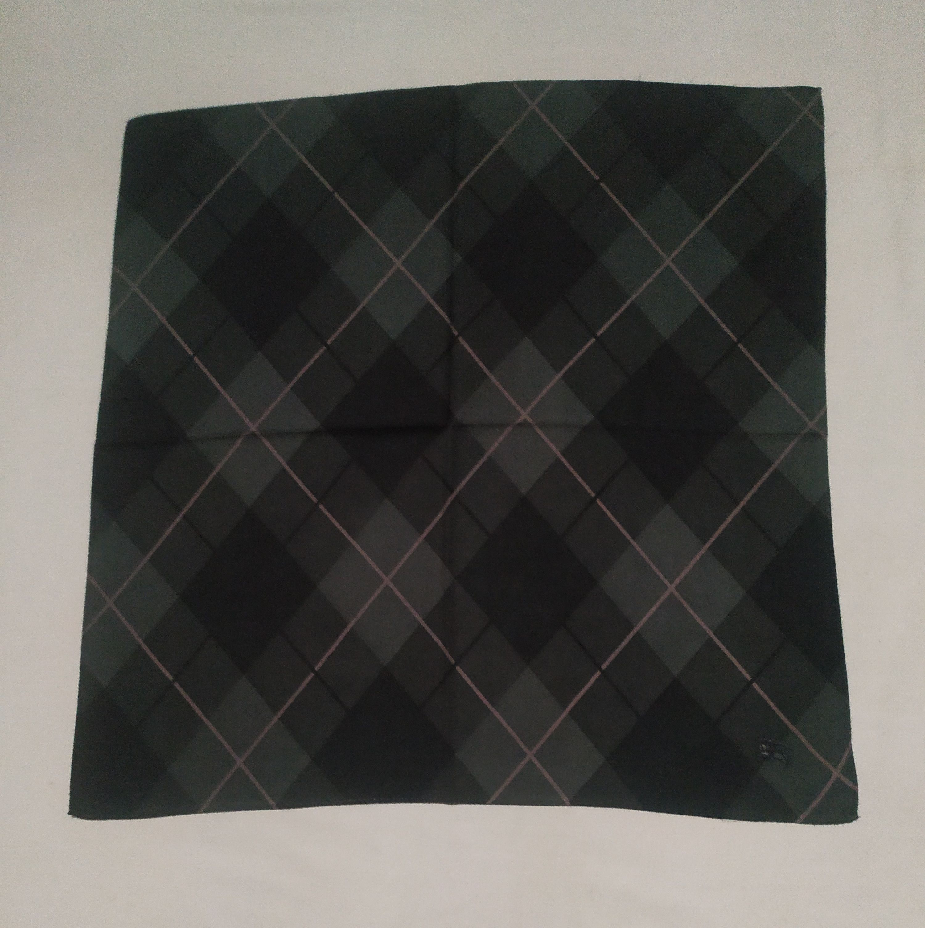 Burberry Burberry Handkerchief Size ONE SIZE - 2 Thumbnail
