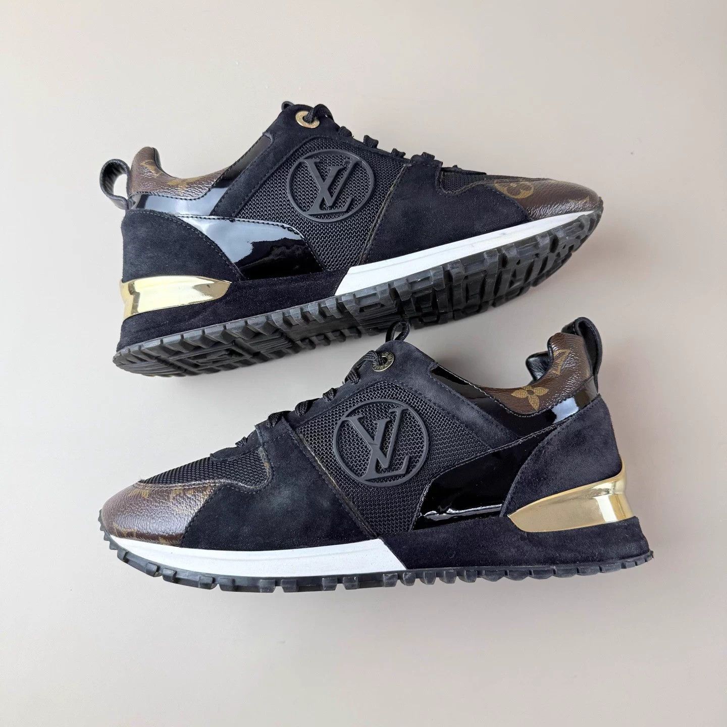 Louis Vuitton LV Run away black brown logo shoes size 37 mint Size US 6 / IT 36 - 5 Thumbnail