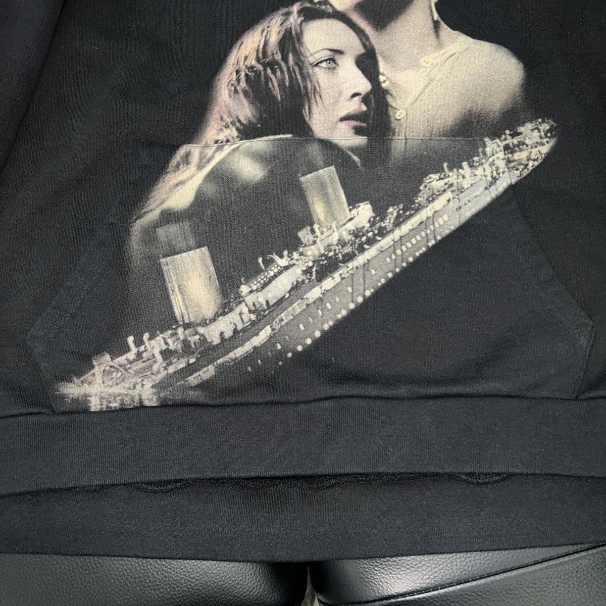 Vetements Vetements SS16 OG “Titanic” Hoodie Size US M / EU 48-50 / 2 - 12 Thumbnail