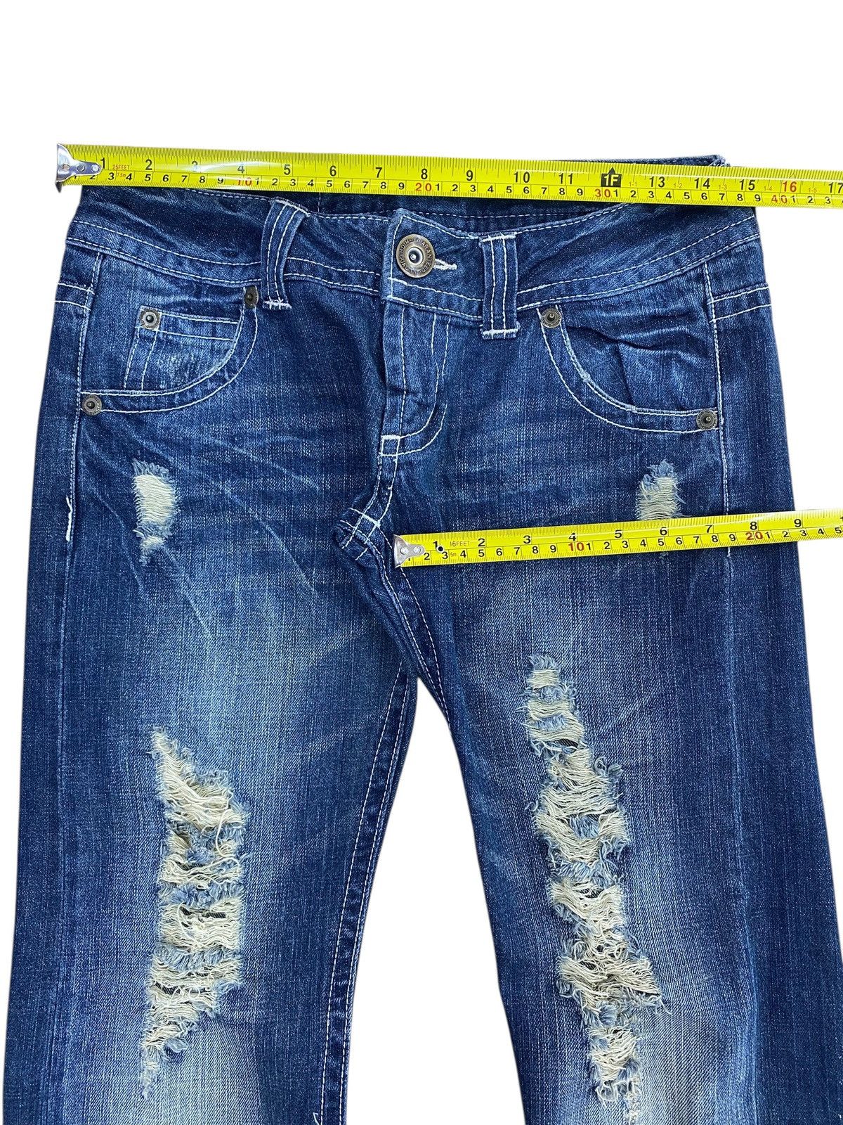 Japanese Brand Japanese Brand Faded Wash Ripped Style Flare Jeans Size US 30 / EU 46 - 5 Thumbnail