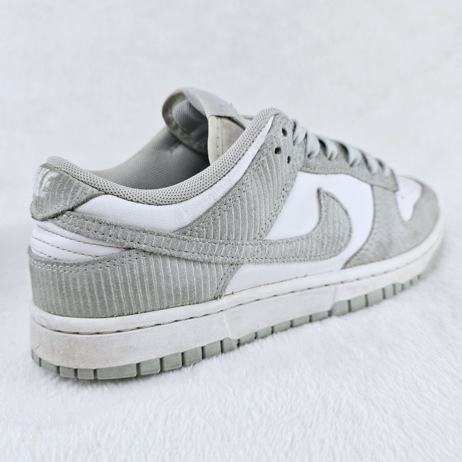 Nike Size 9- Nike Dunk Low Light Silver Corduroy Womens Shoes Size US 9 / IT 39 - 14 Thumbnail