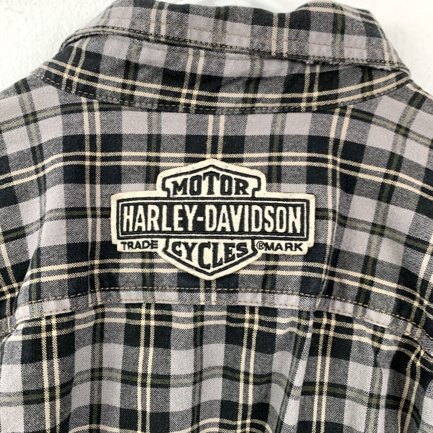 Harley Davidson Harley-Davidson Men's L Plaid Flannel Button Down Shirt Gray Black Felt Spellout Shirt Size US L / EU 52-54 / 3 - 7 Thumbnail