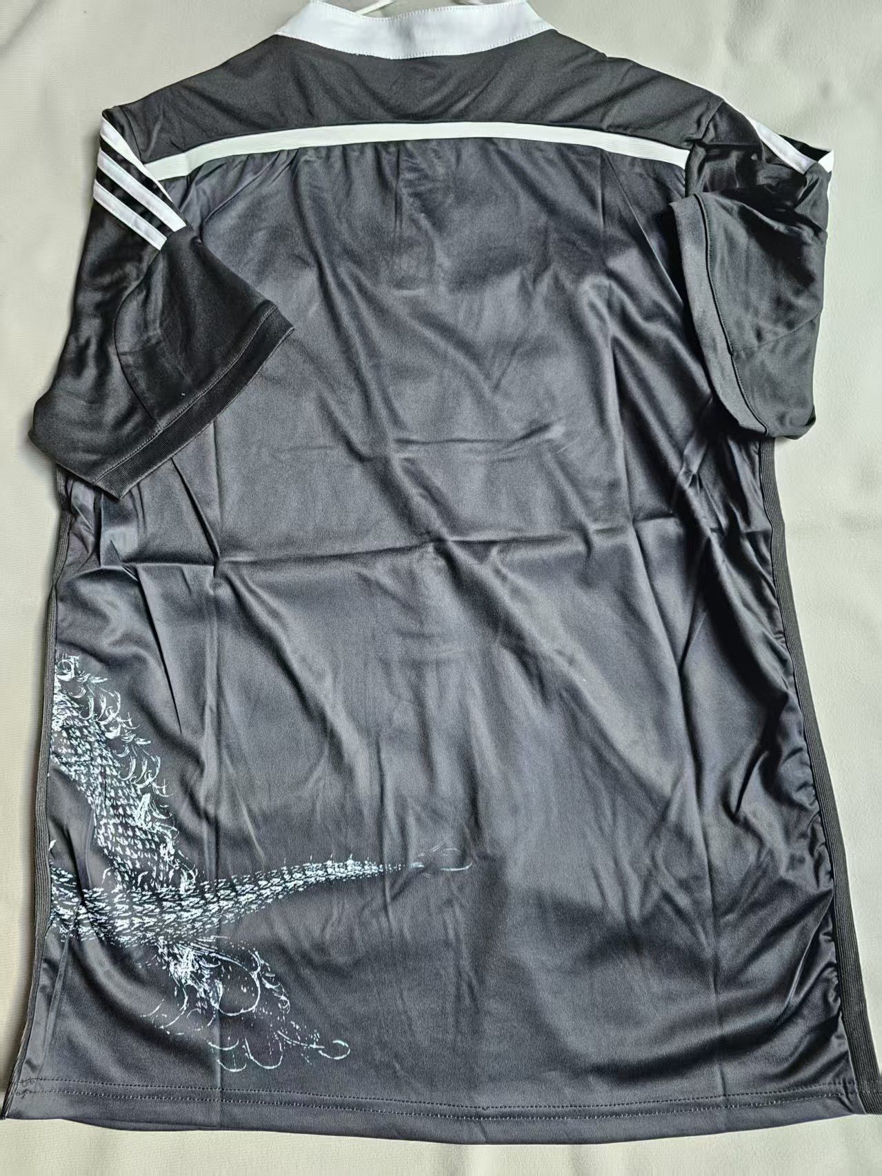Other 2014 2015 Real Madrid Jersey XXL Size US XXL / EU 58 / 5 - 3 Thumbnail