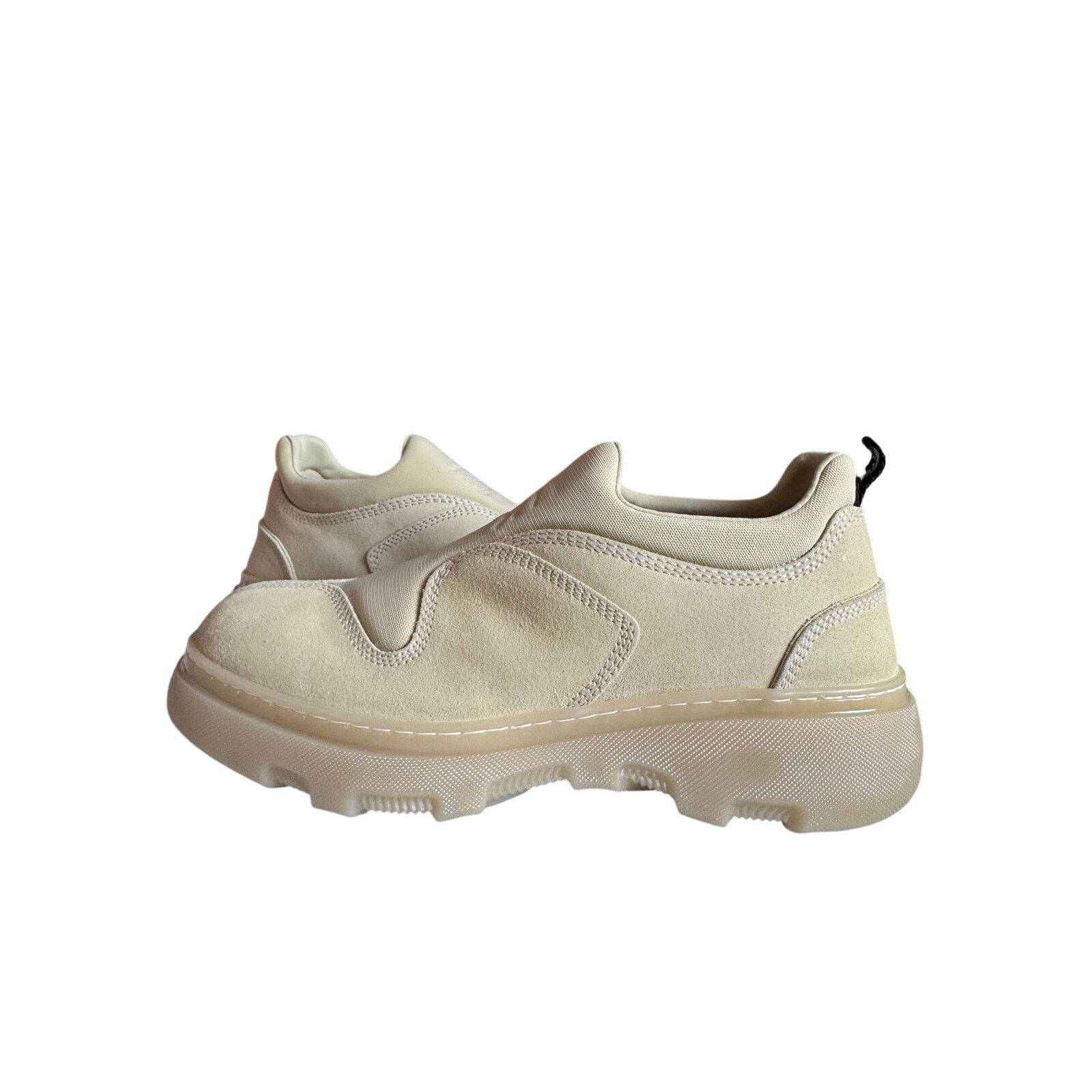 Burberry Burberry NWB Suede Sneakers Size US 11 / EU 44 - 2 Thumbnail