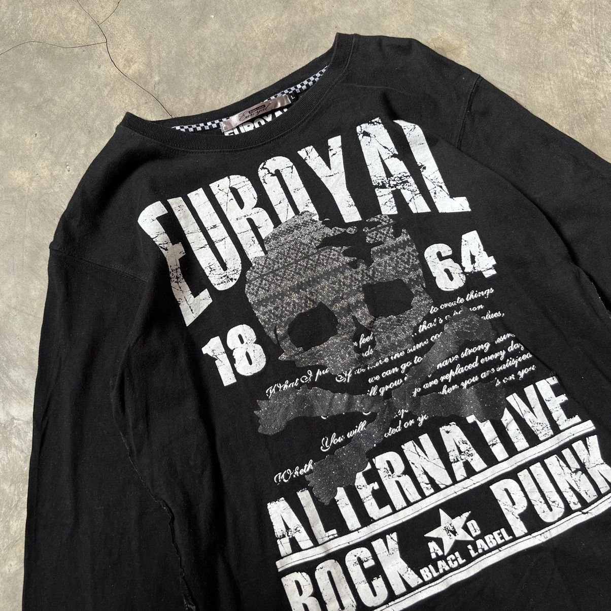 Japanese Brand 2000s Euroyal Vkei Style Skull LS Shirt Size US L / EU 52-54 / 3 - 3 Thumbnail