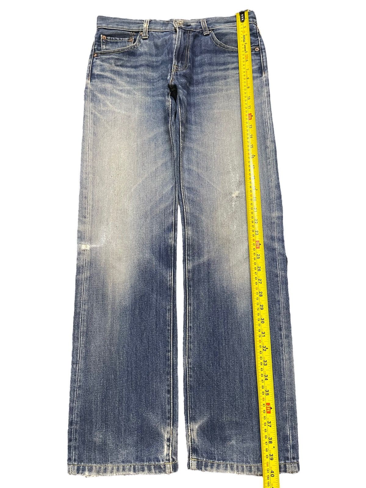 Uniqlo Vintage Japanese Uniqlo Blue Faded Wash Whisker Style Jeans Size US 31 - 12 Thumbnail