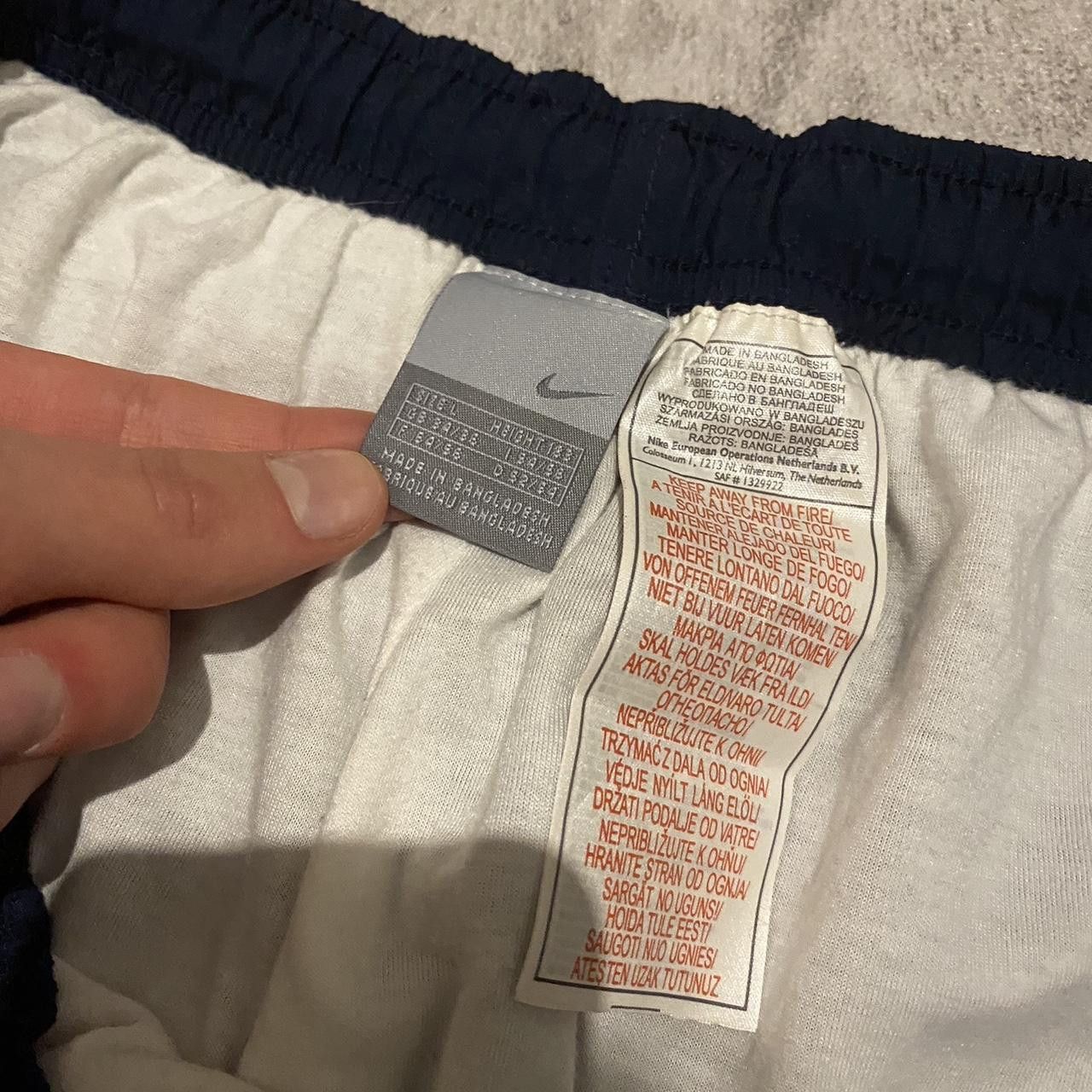 Nike 2000s Nike y2k Navy and white Nike track pants Baggy Size US 34 / EU 50 - 5 Thumbnail