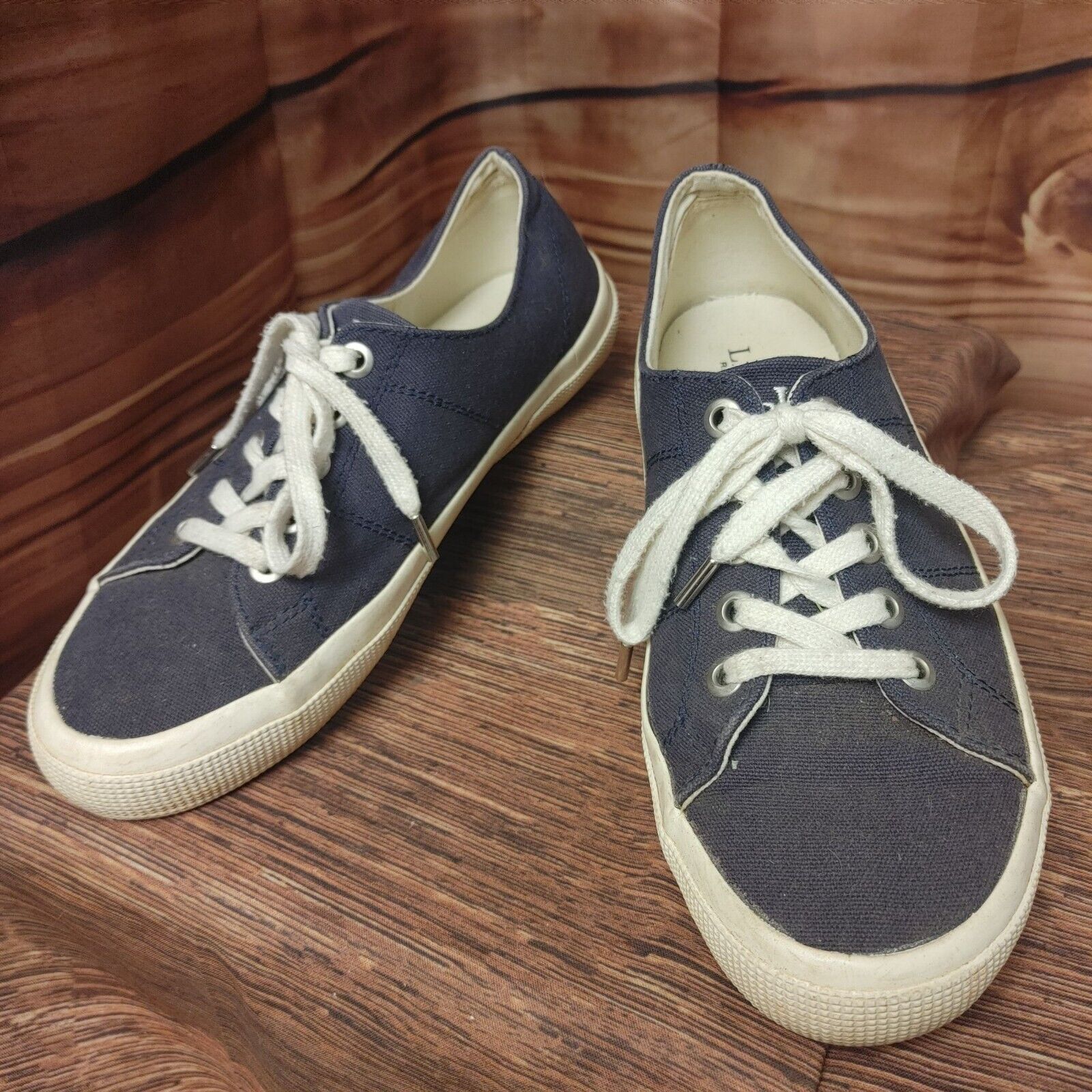 Ralph Lauren Lauren Women's Navy Blue Low Top Canvas Sneakers 9.5 Size US 9.5 / IT 39.5 - 1 Thumbnail