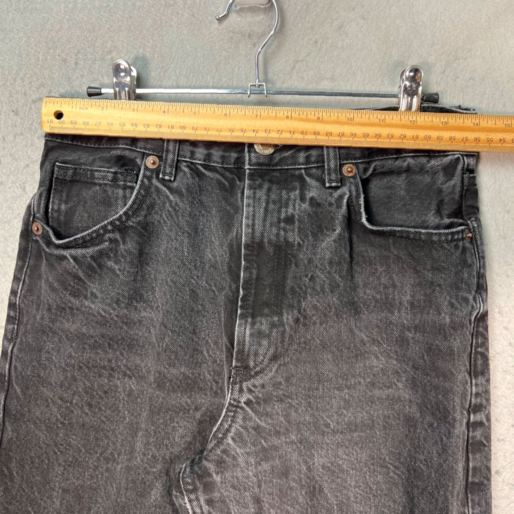 Zara Zara Womens Jeans Black High-Waisted Straight-Leg Frayed Hem 6 Denim Cotton Rise High Vintage Womens Jeans Size 28" / US 6 / IT 42 - 4 Thumbnail