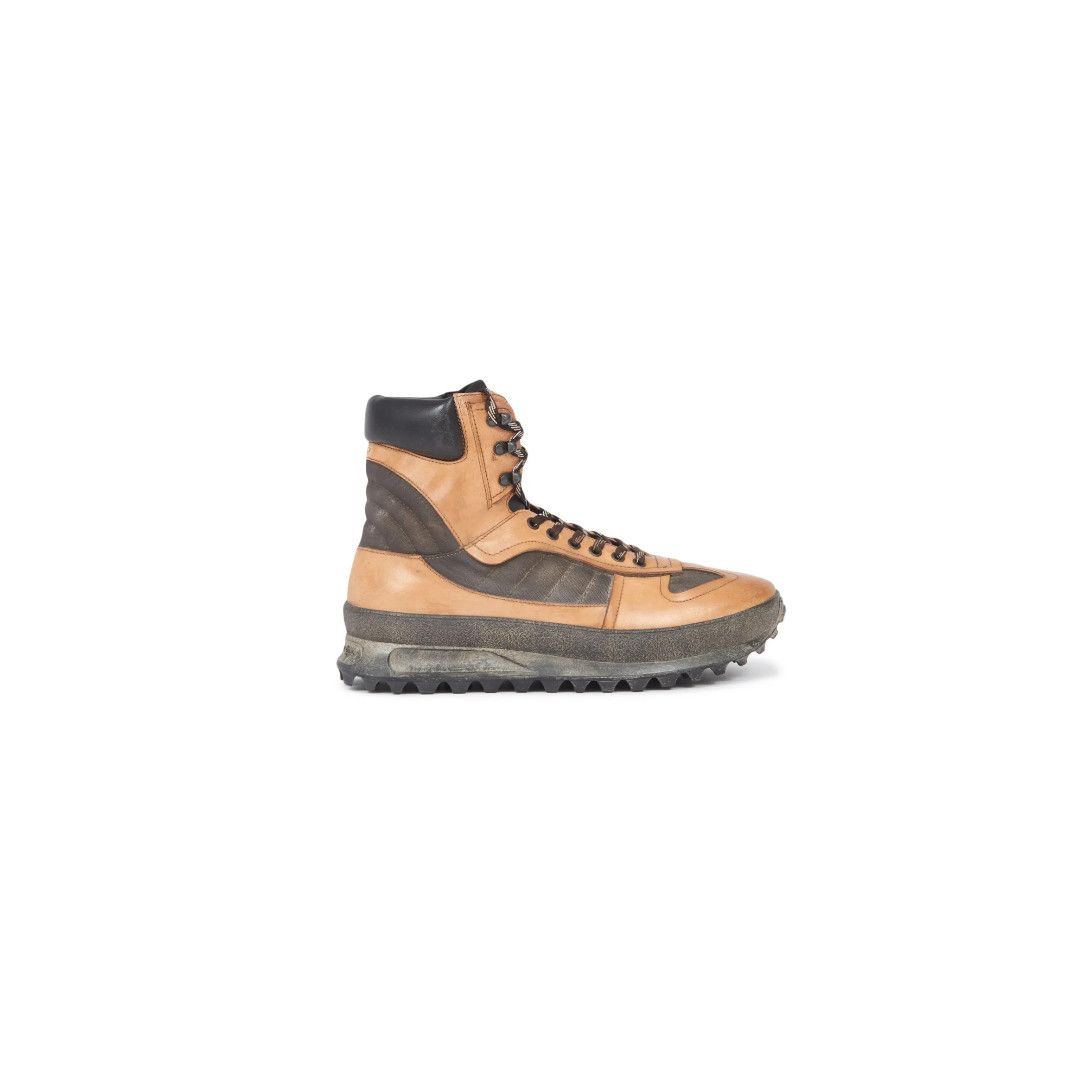 Maison Margiela o1w1db10925 Hi-Top Sneakers in Brown/Black Size US 8 / EU 41 - 1 Thumbnail