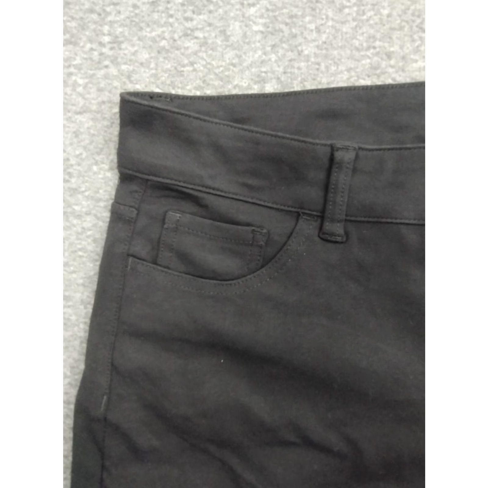 Vintage Riders by Lee Women's Long Shorts Cotton Classic Black Size 18 Size 40" / US 18 - 6 Thumbnail