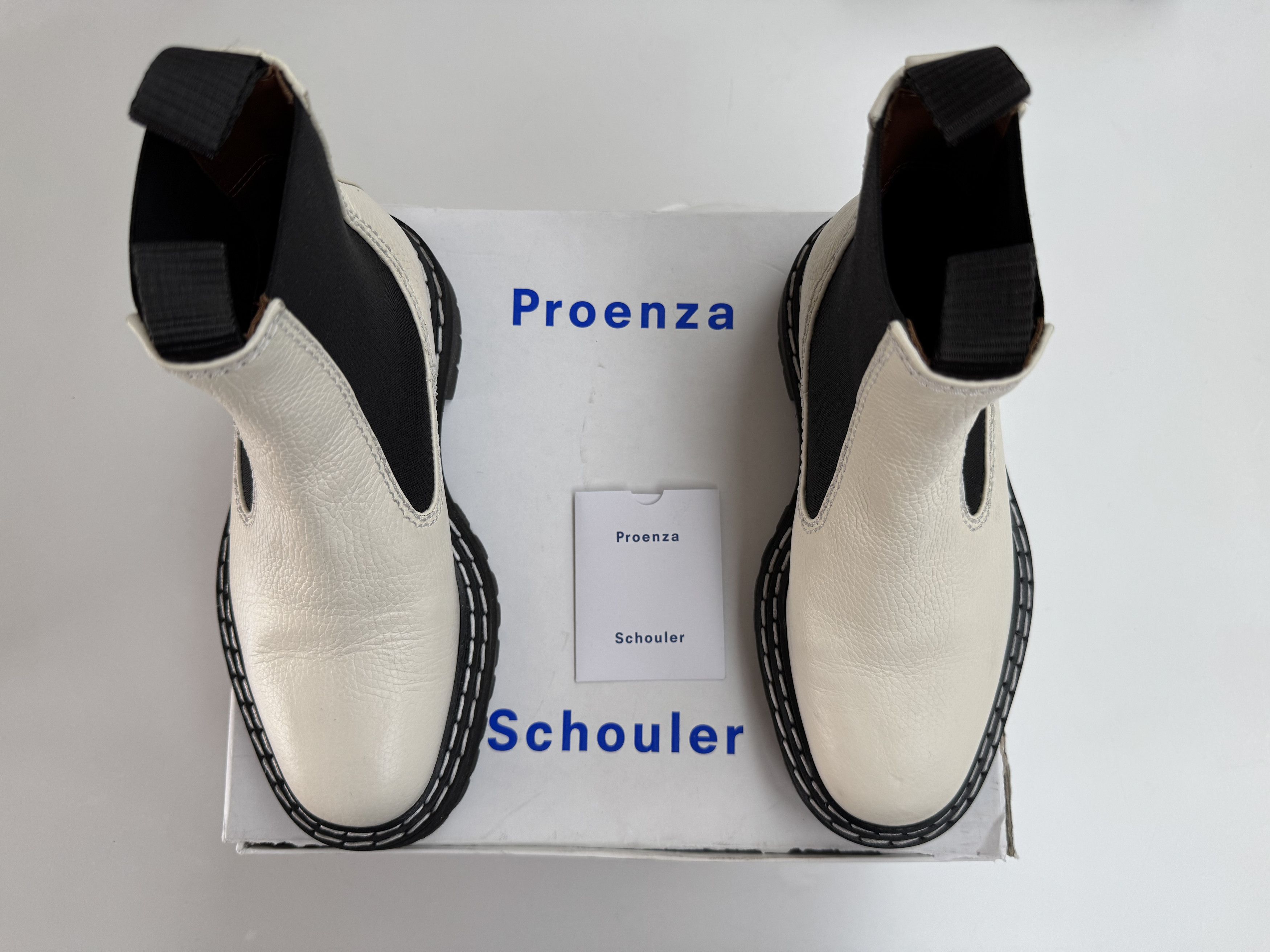 Proenza Schouler Proenza Schouler Lug Sole Platform Chelsea Boots Size US 6.5 / IT 36.5 - 2 Thumbnail