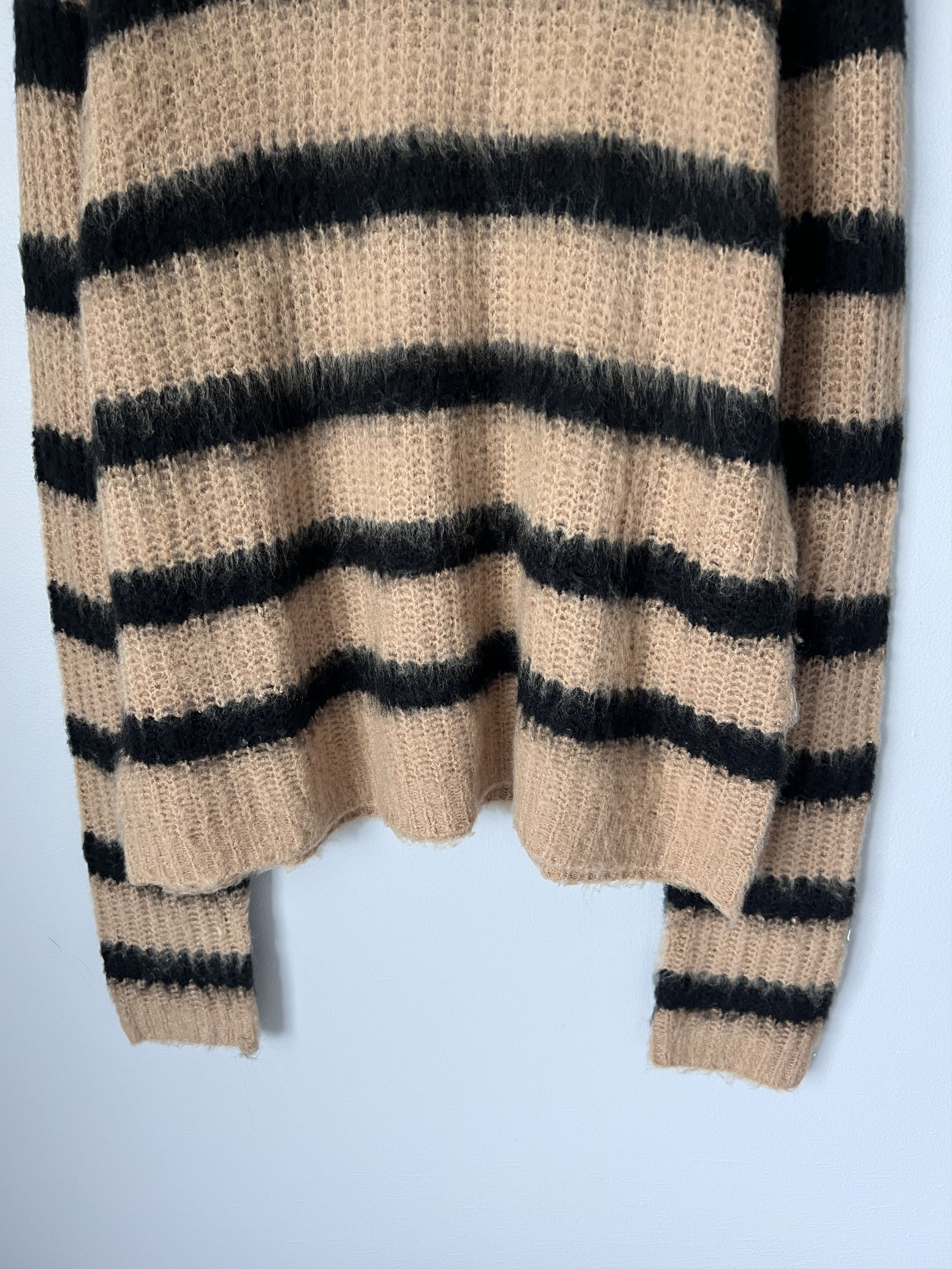 basketcase gallery Basketcase Gallery Slink Knit Sweater in Brown Size US XL / EU 56 / 4 - 3 Thumbnail