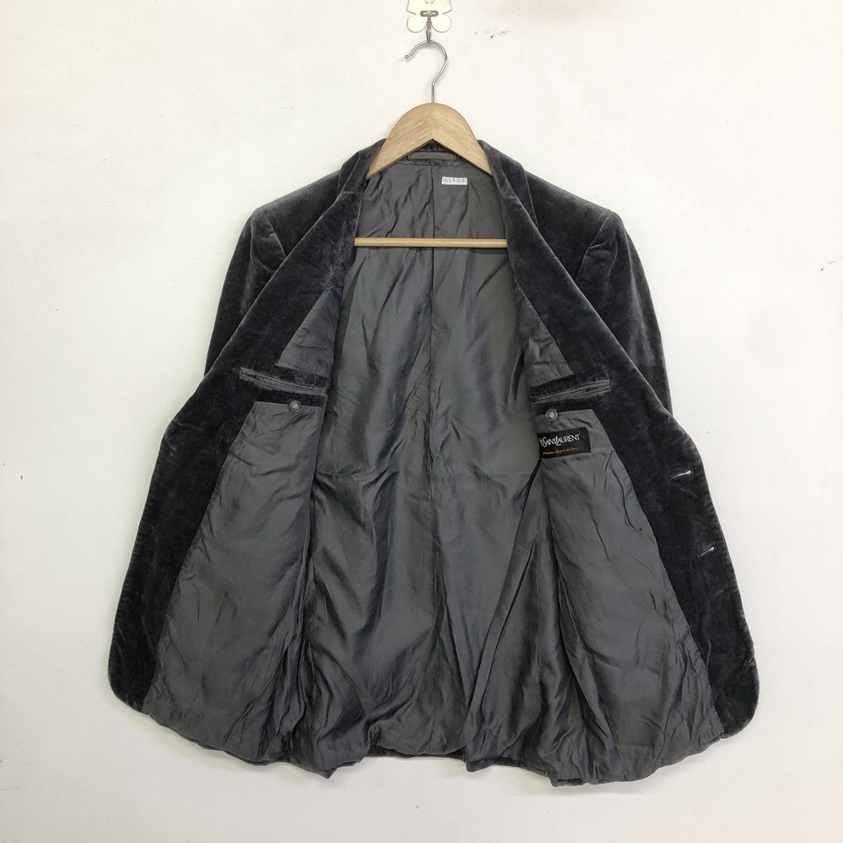 Yves Saint Laurent Vintage Yves Saint Laurent Paded Outerwear Blazer Size 36R - 9 Thumbnail