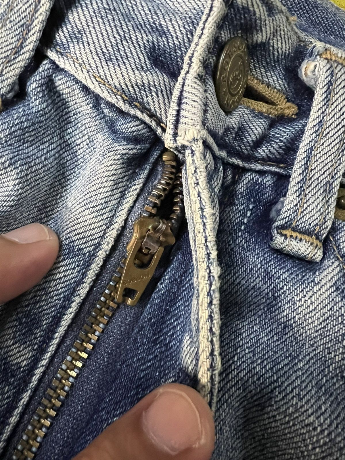 Japanese Brand 💥90’s Vintage Bobson Pro Distress Light Wash Jean Size US 28 / EU 44 - 13 Thumbnail