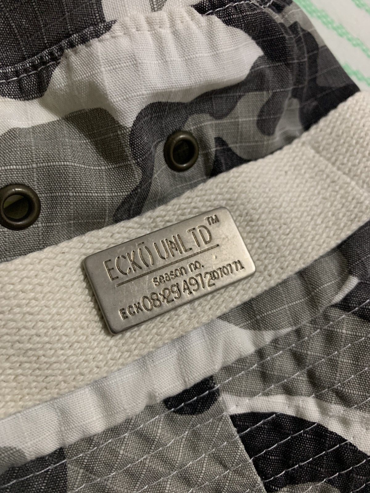 Ecko Unltd. ECKO UNLTD Camo Bucket Hat Size ONE SIZE - 7 Thumbnail