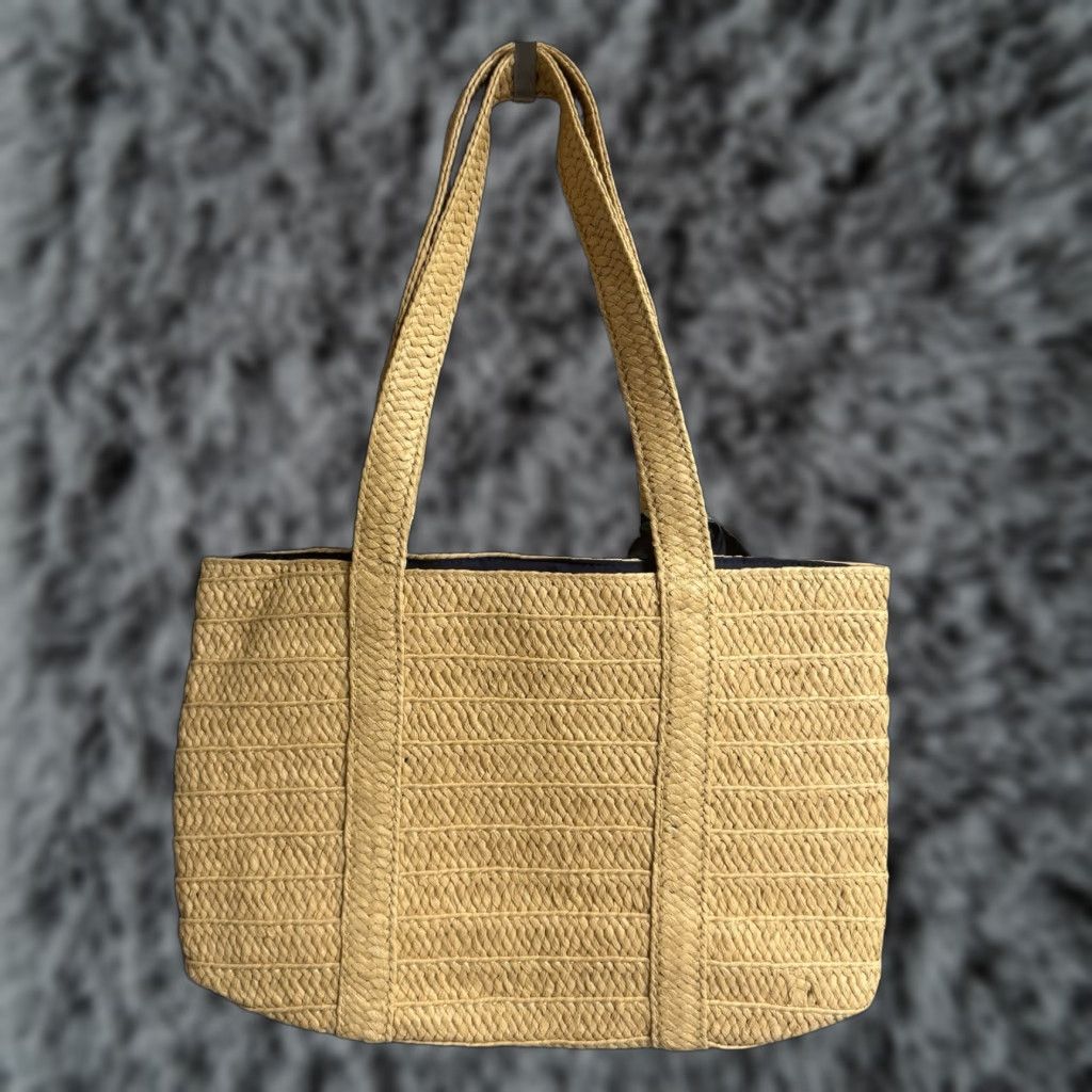 Vintage Draper James Straw Design Shoulder Tote Bag Beige Exterior Blue Magnolia Blossom Bow Shoulder Bag Women - Draper James - 10” Strap Drop Size ONE SIZE - 1 Thumbnail