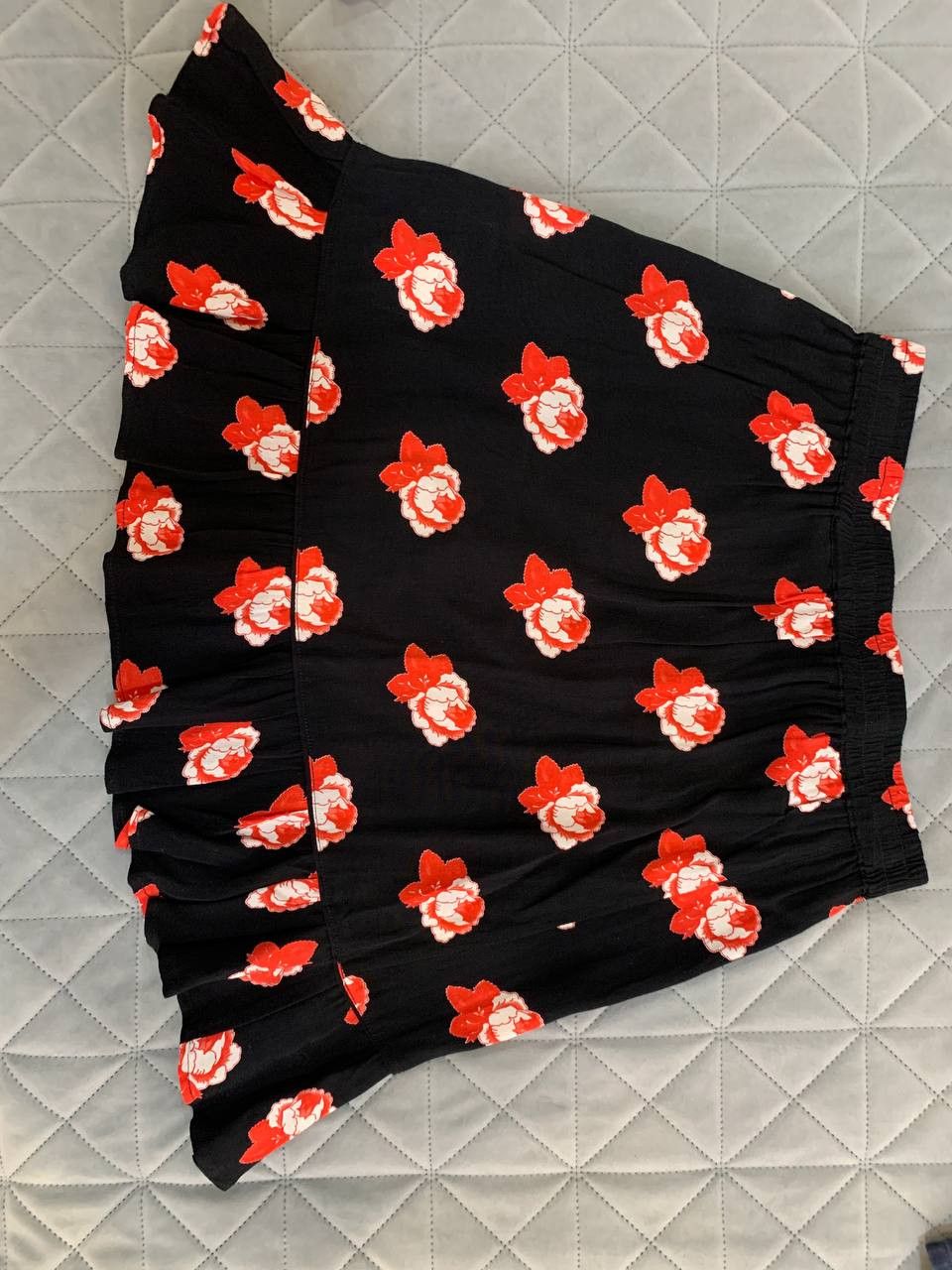 Designer × Ganni RRP £120 Ganni Harley Crepe mini skirt black flowers Size 36" / US 14 / IT 50 - 4 Thumbnail
